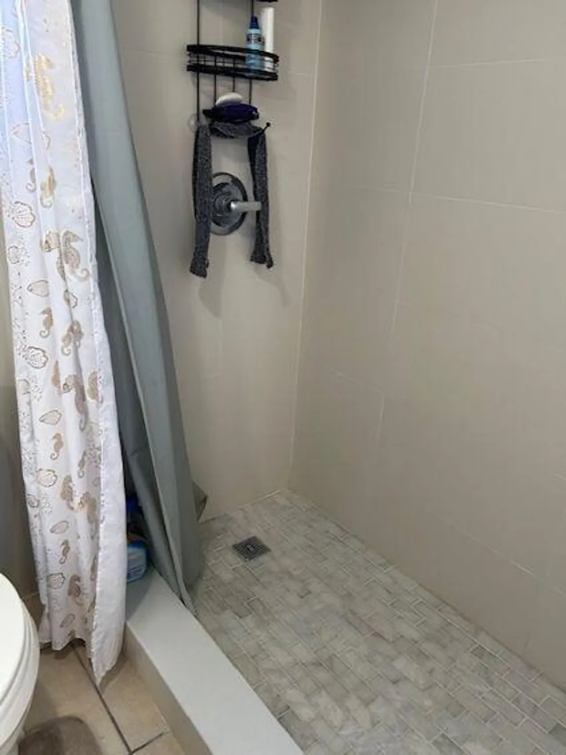 Property Slideshow image 12 of 26 | 2682 garden dr 101, Lake Worth, FL, 33461