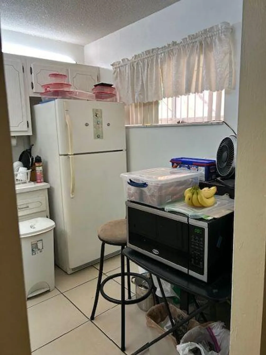 Property Slideshow image 5 of 26 | 2682 garden dr 101, Lake Worth, FL, 33461