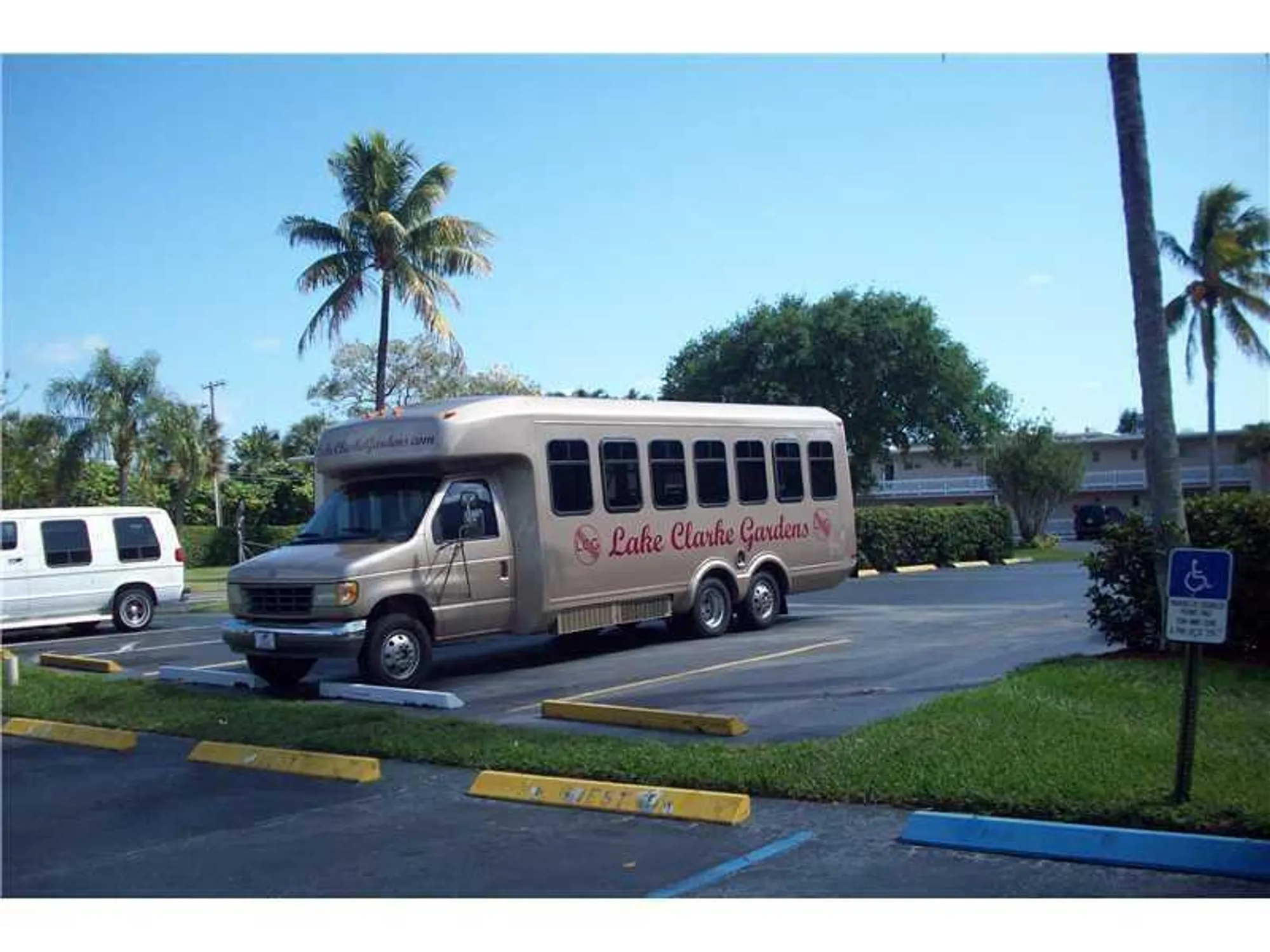 Property Slideshow image 21 of 26 | 2682 garden dr 101, Lake Worth, FL, 33461