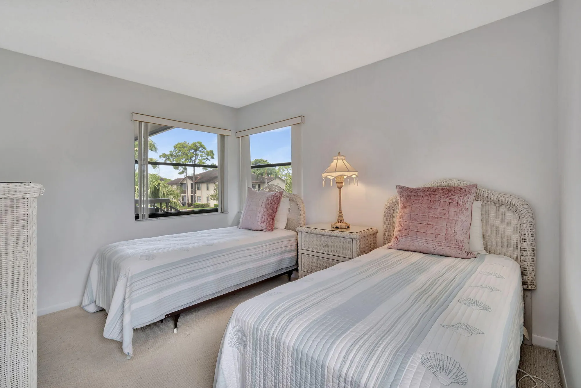 Property Slideshow image 27 of 61 | 7618 tahiti ln 201, Lake Worth, FL, 33467