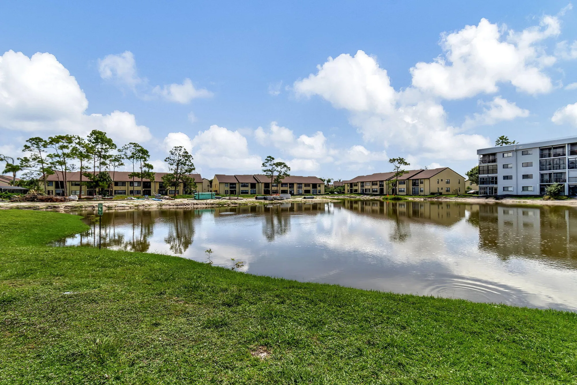 Property Slideshow image 42 of 61 | 7618 tahiti ln 201, Lake Worth, FL, 33467