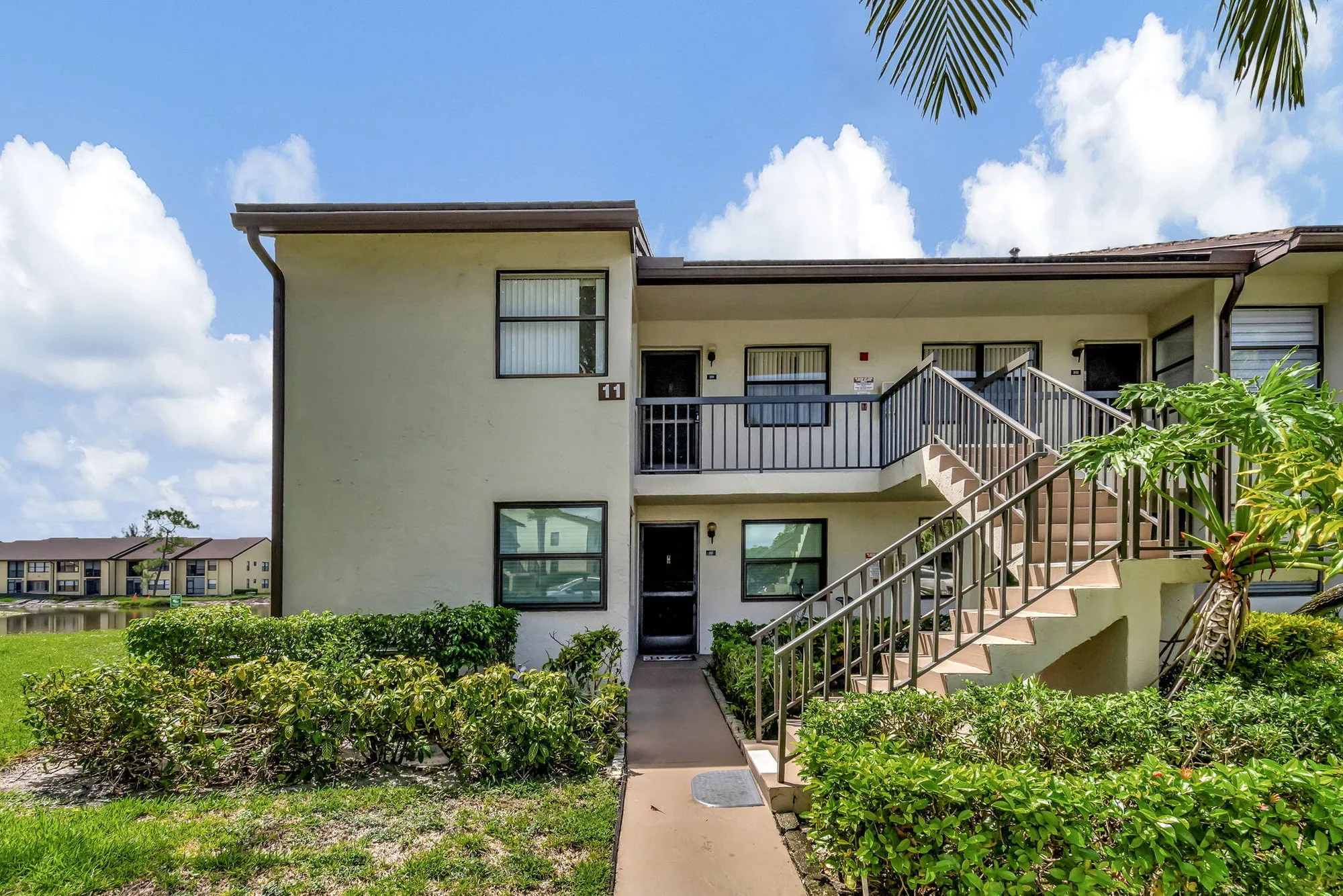 Property Slideshow image 4 of 61 | 7618 tahiti ln 201, Lake Worth, FL, 33467