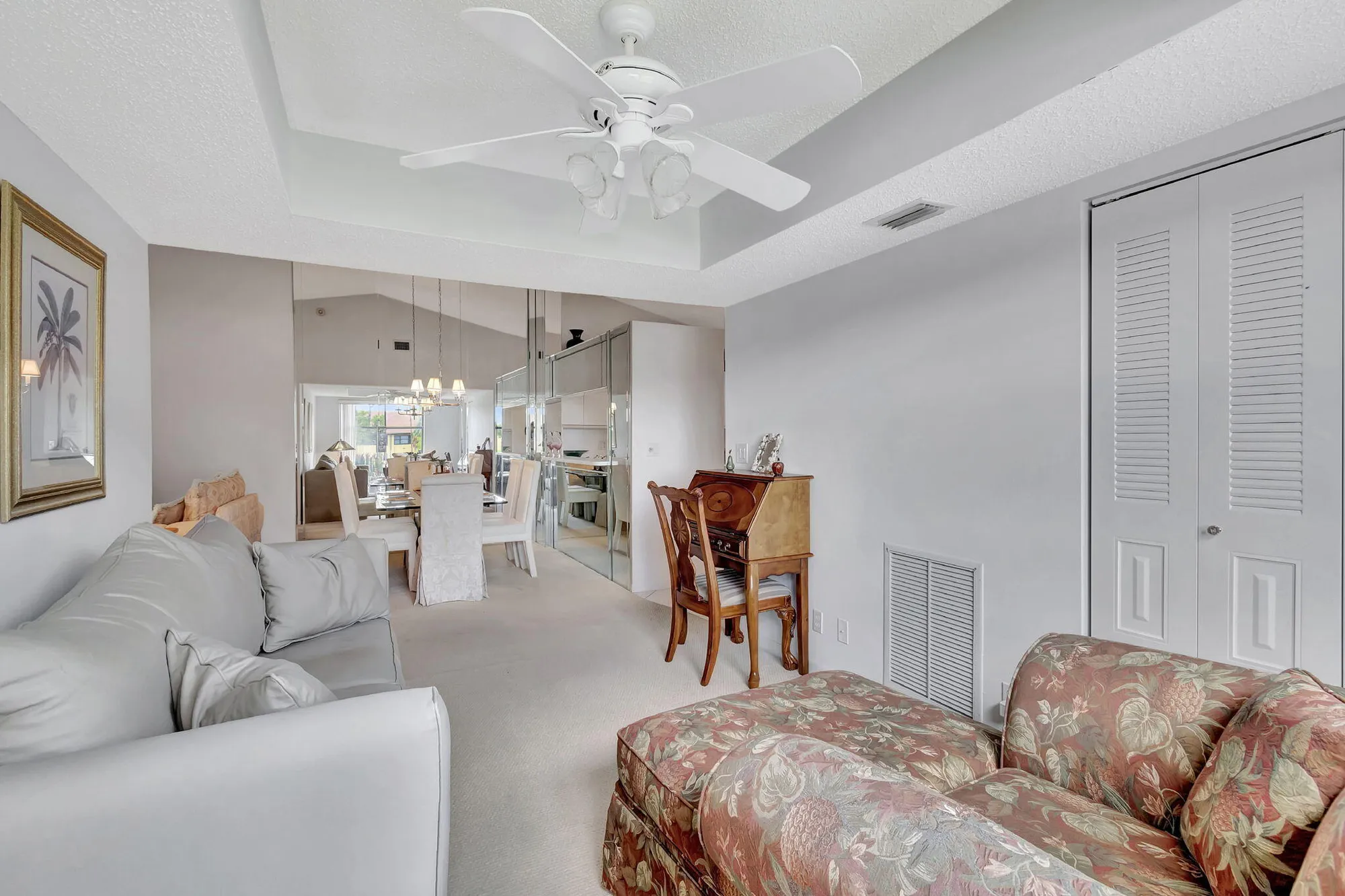 Property Slideshow image 32 of 61 | 7618 tahiti ln 201, Lake Worth, FL, 33467