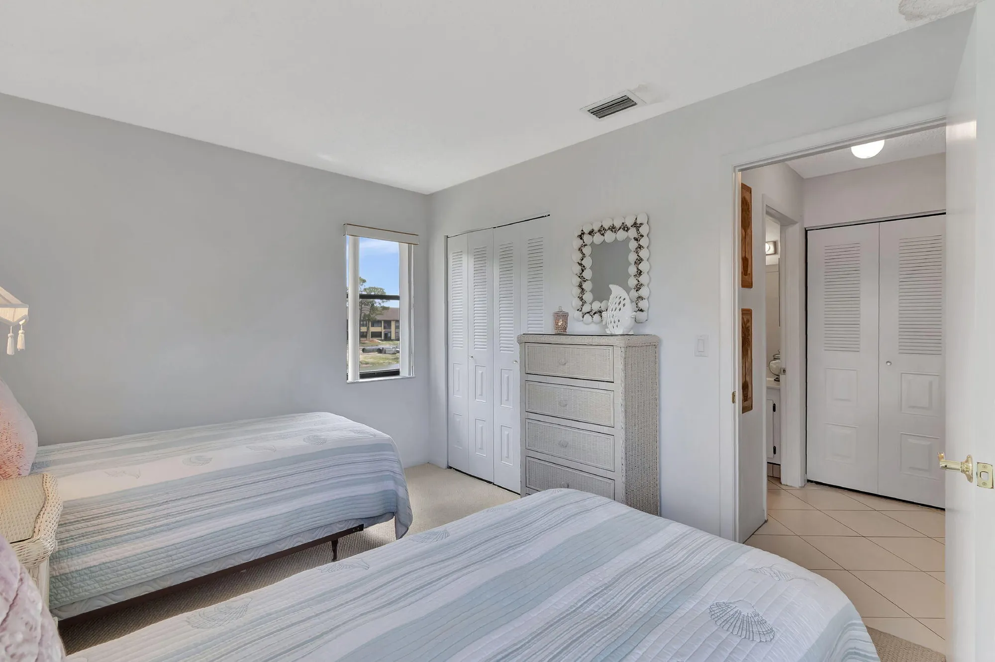 Property Slideshow image 25 of 61 | 7618 tahiti ln 201, Lake Worth, FL, 33467