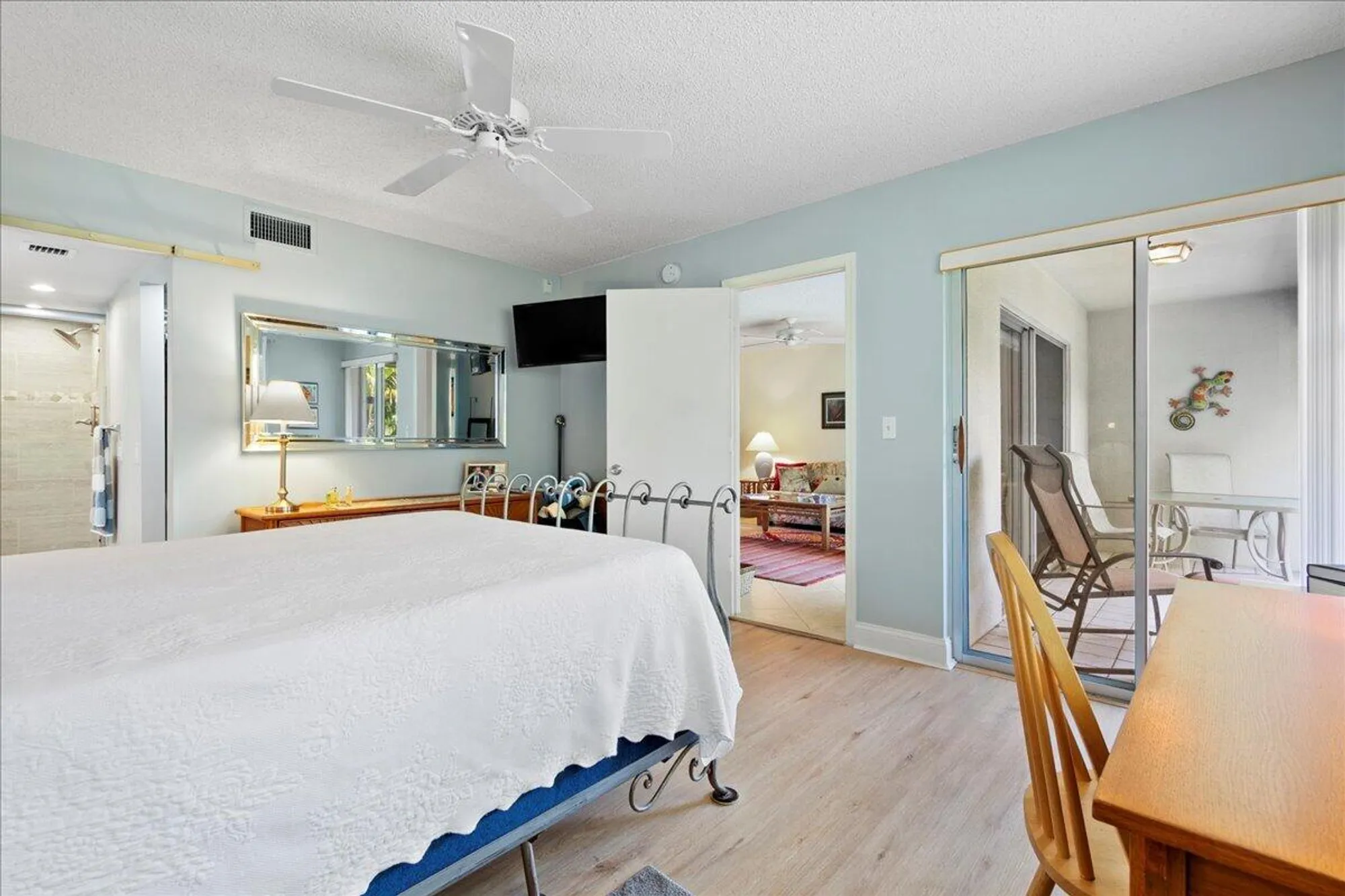 Property Slideshow image 19 of 36 | 1251 sugar sands blvd apt 221, Riviera Beach, FL, 33404