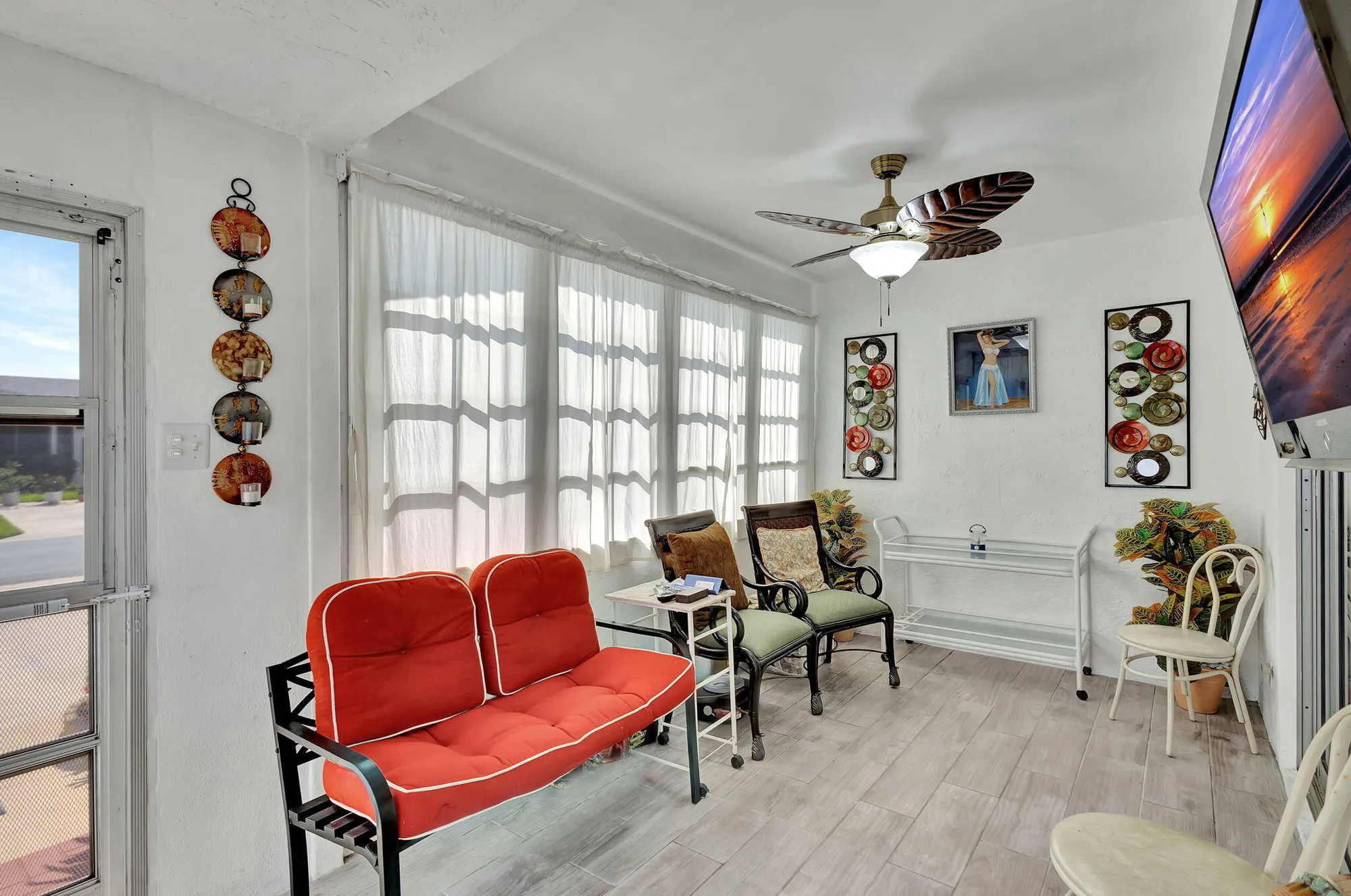 Property Slideshow image 14 of 85 | 3411 christopher st, West Palm Beach, FL, 33417