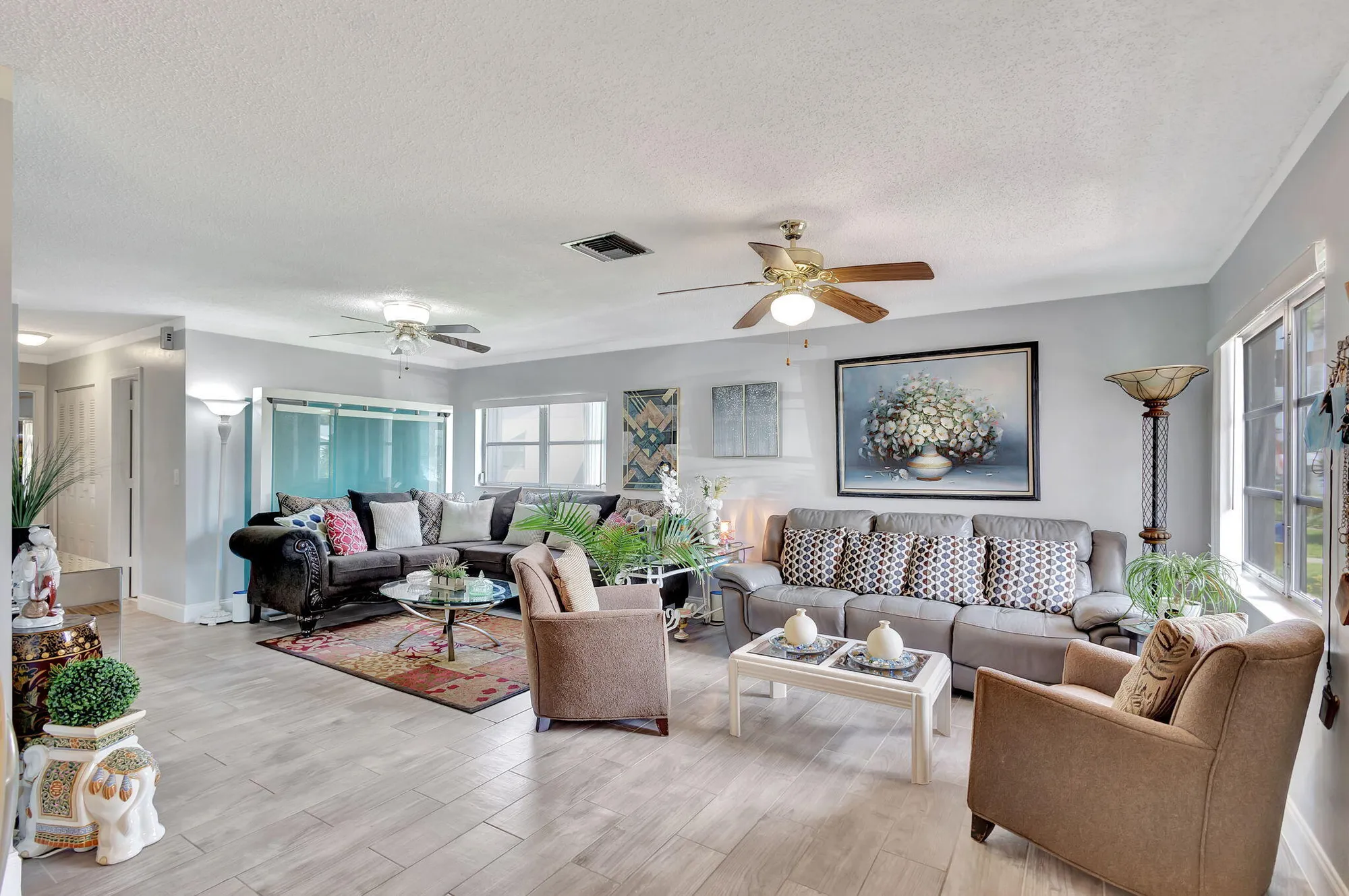 Property Slideshow image 19 of 85 | 3411 christopher st, West Palm Beach, FL, 33417