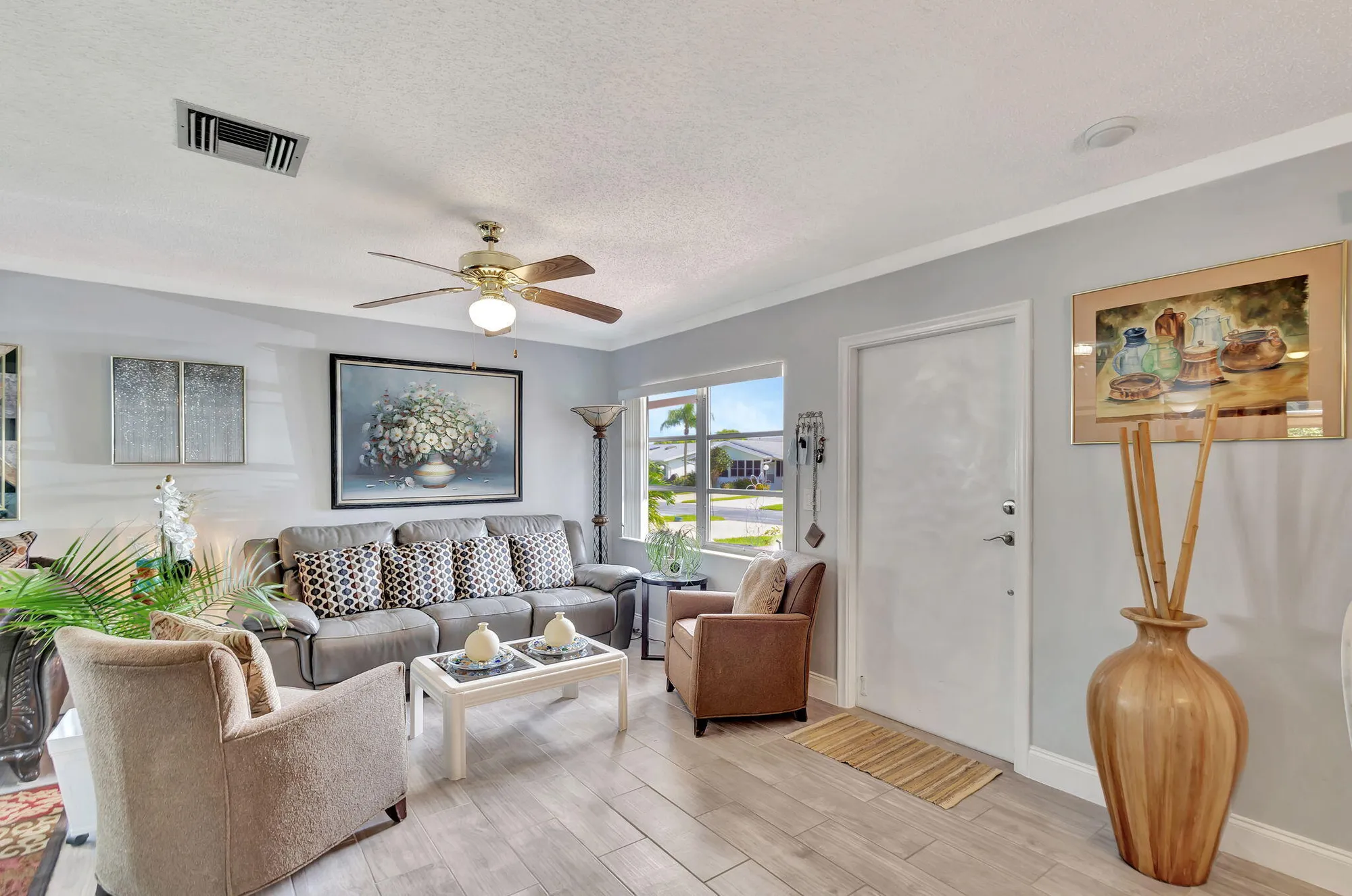 Property Slideshow image 20 of 85 | 3411 christopher st, West Palm Beach, FL, 33417