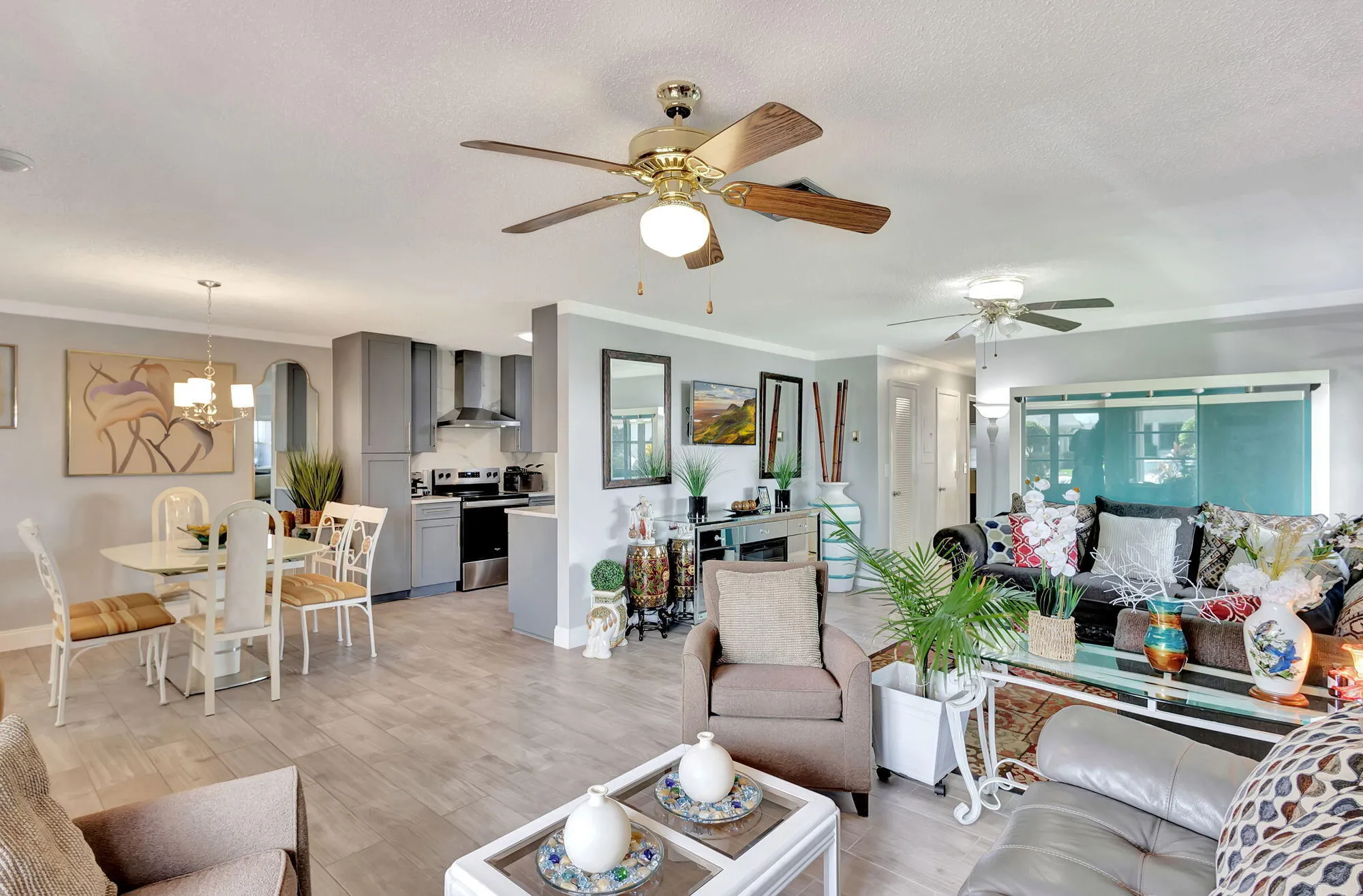 Property Slideshow image 22 of 85 | 3411 christopher st, West Palm Beach, FL, 33417