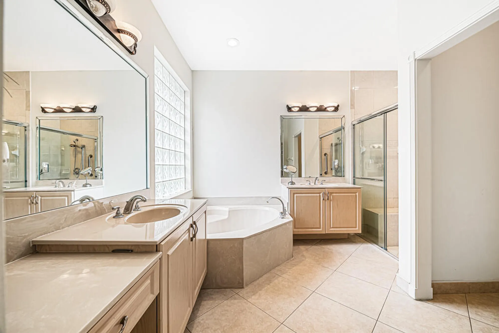 Property Slideshow image 52 of 74 | 8200 playa del sur blvd, Lake Worth, FL, 33467