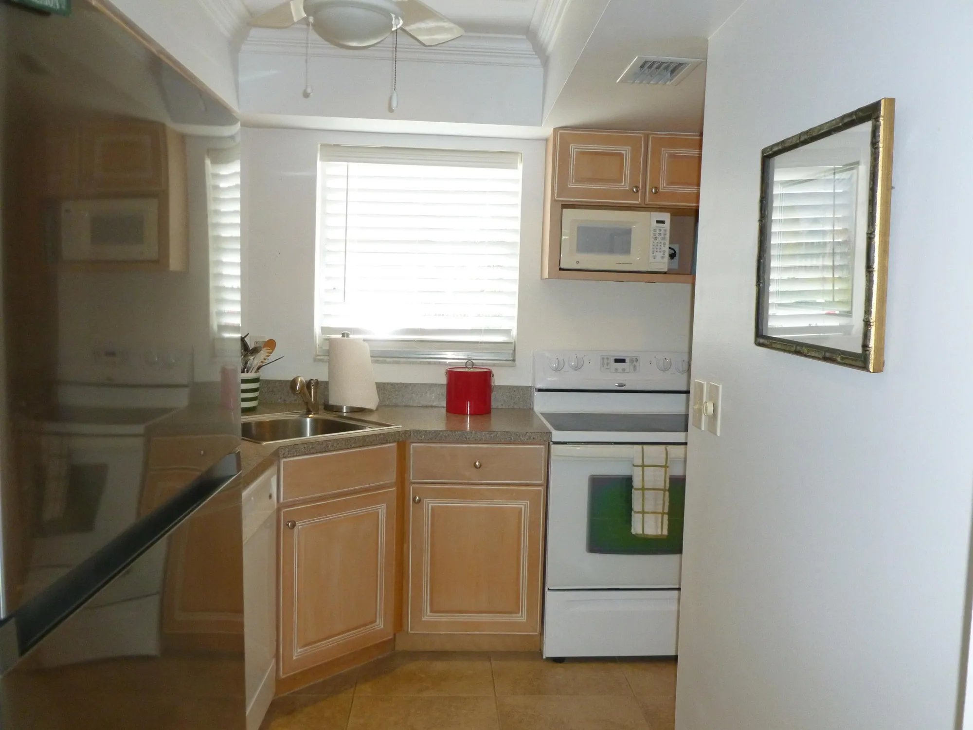 Property Slideshow image 17 of 35 | 18081 se country club dr apt 51 bldg 6, Jupiter, FL, 33469