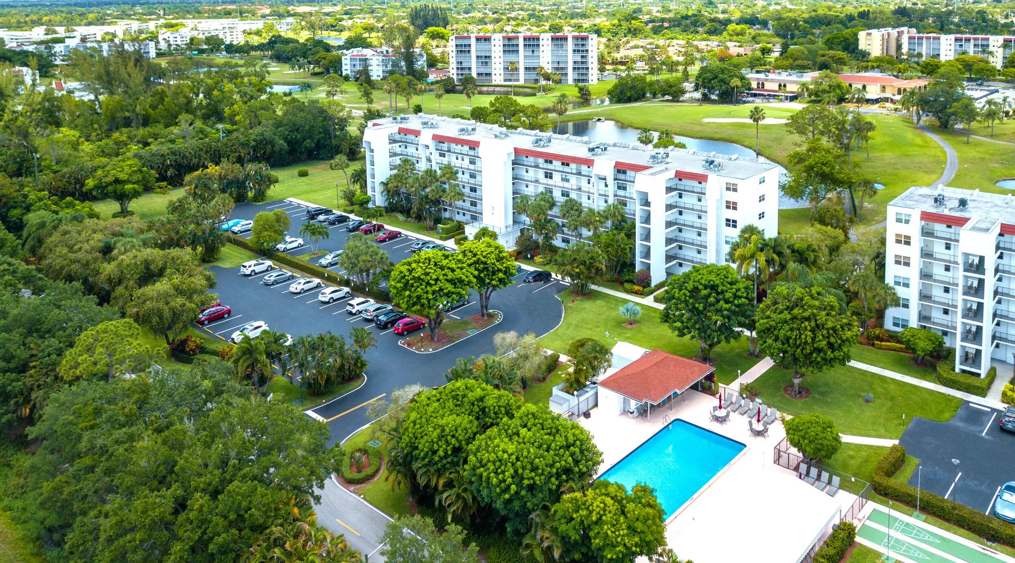 Property Slideshow image 12 of 27 | 3593 birdie dr apt 507, Lake Worth, FL, 33467