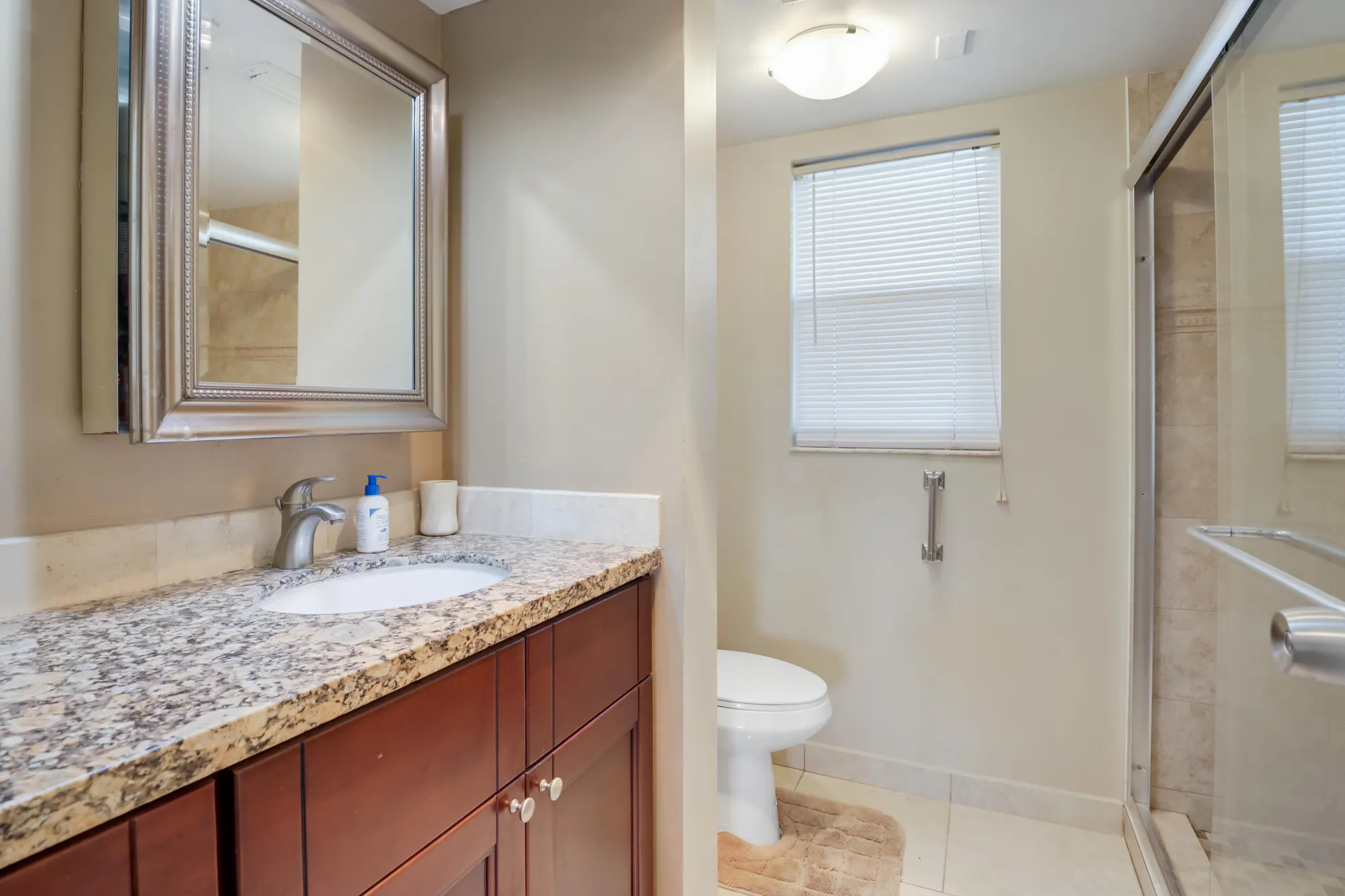 Property Slideshow image 16 of 27 | 3593 birdie dr apt 507, Lake Worth, FL, 33467