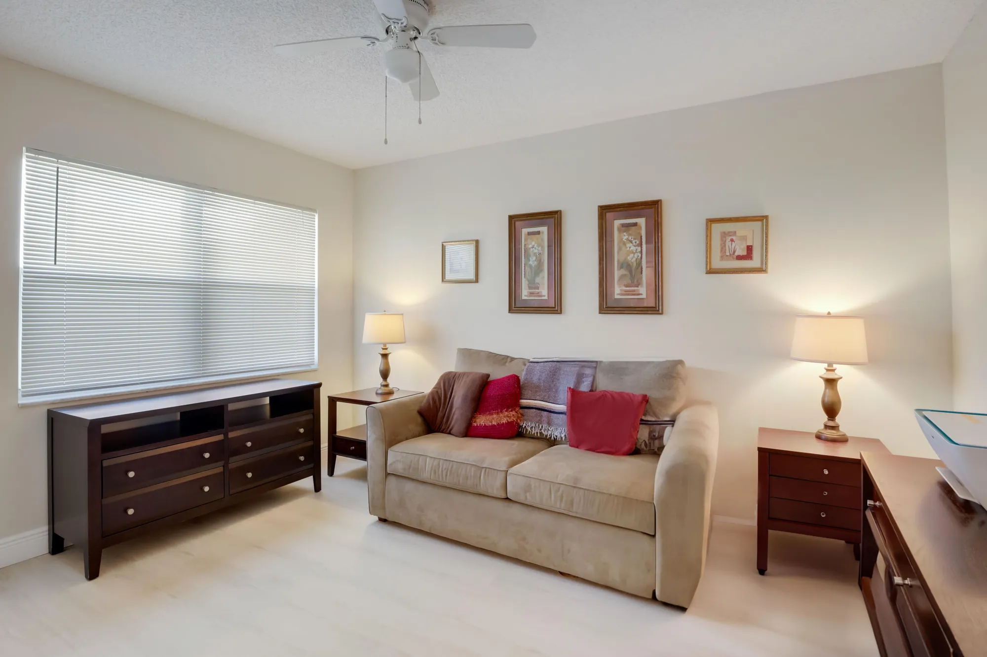 Property Slideshow image 19 of 27 | 3593 birdie dr apt 507, Lake Worth, FL, 33467