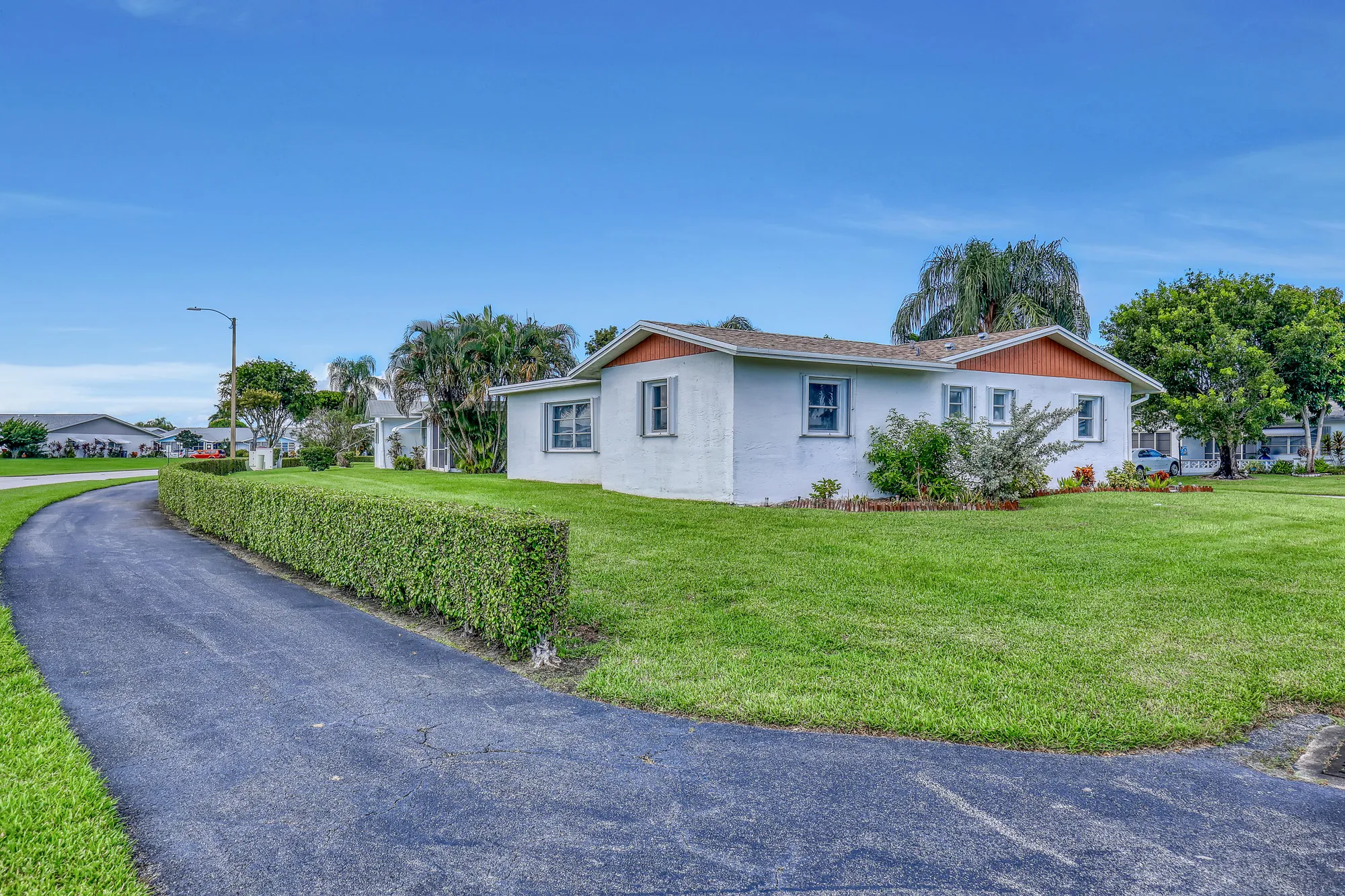 Property Slideshow image 35 of 45 | 5126 michael dr, West Palm Beach, FL, 33417