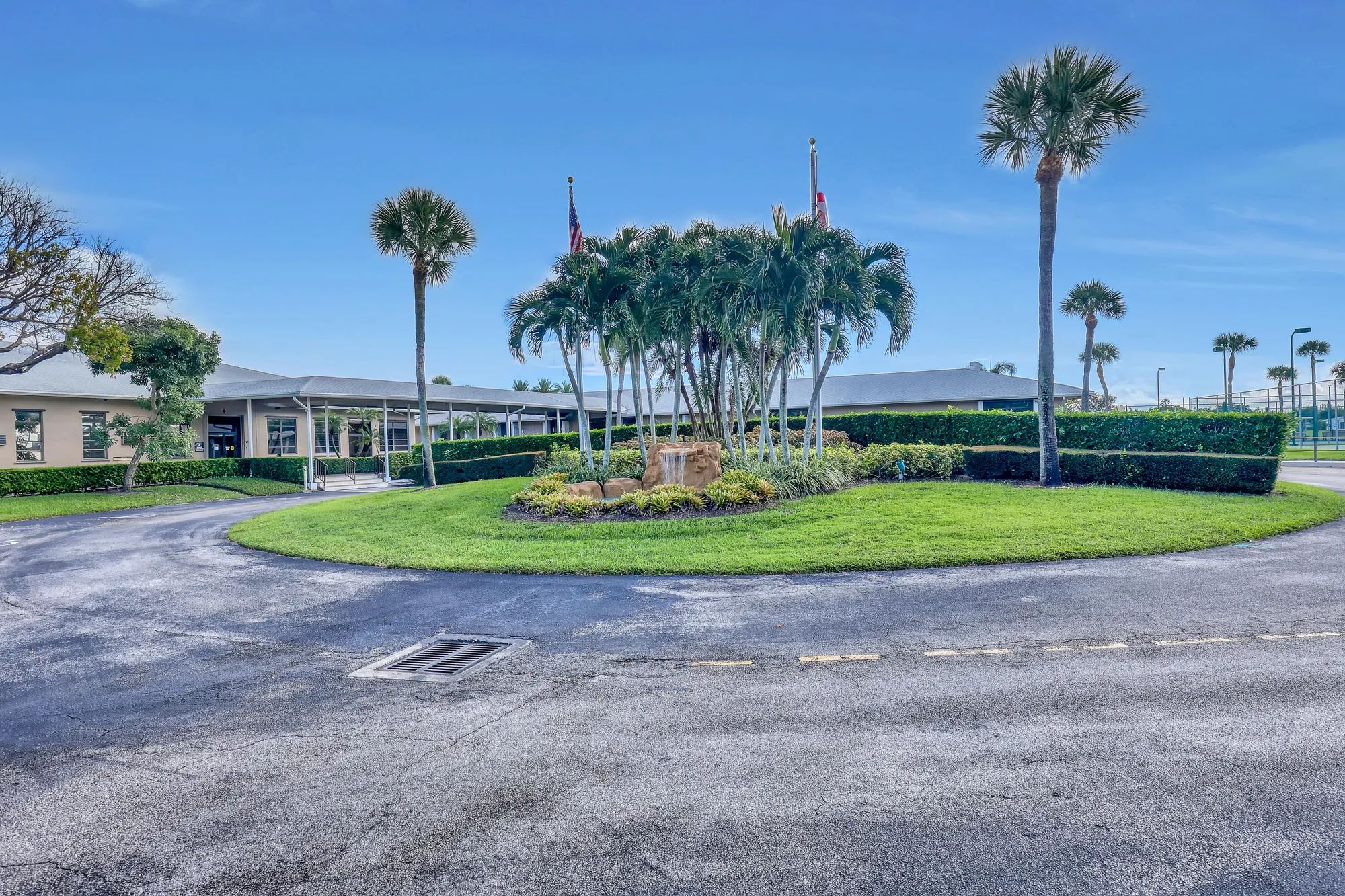 Property Slideshow image 36 of 45 | 5126 michael dr, West Palm Beach, FL, 33417