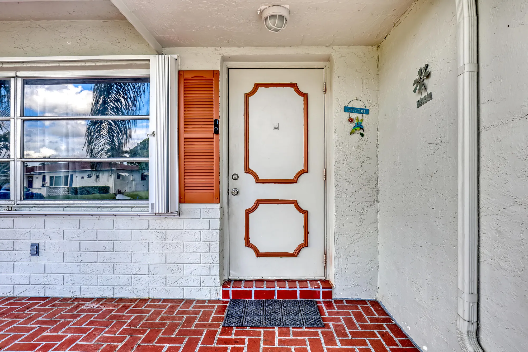 Property Slideshow image 7 of 45 | 5126 michael dr, West Palm Beach, FL, 33417