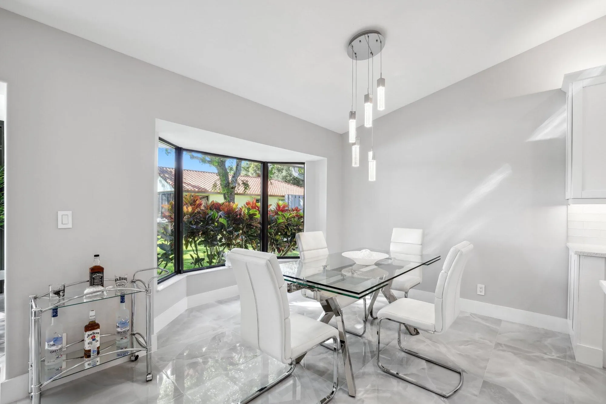 Property Slideshow image 16 of 52 | 4847 boxwood cir, Boynton Beach, FL, 33436