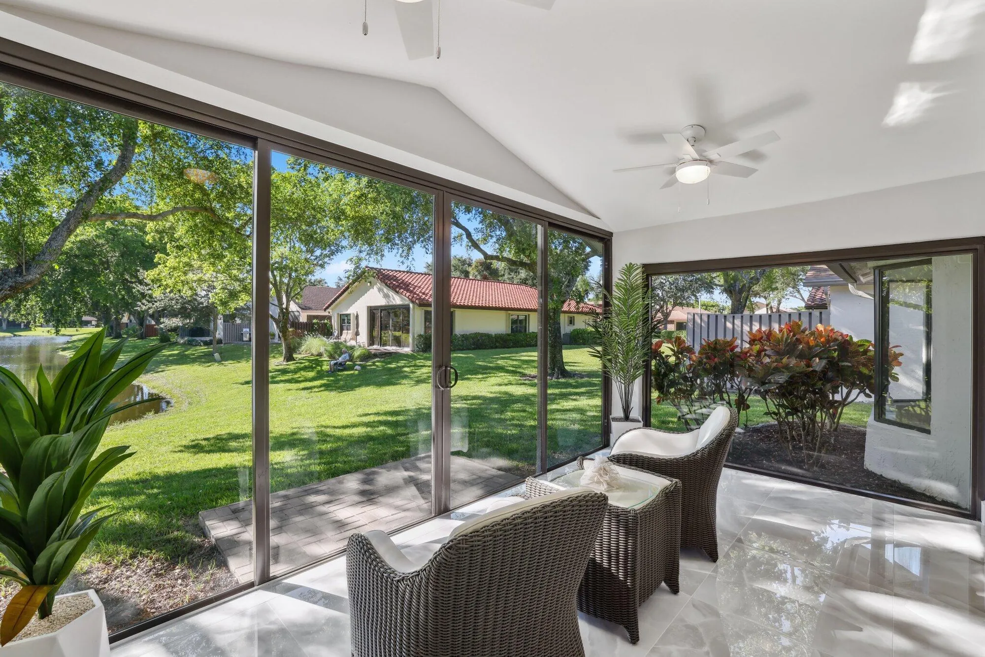 Property Slideshow image 21 of 52 | 4847 boxwood cir, Boynton Beach, FL, 33436