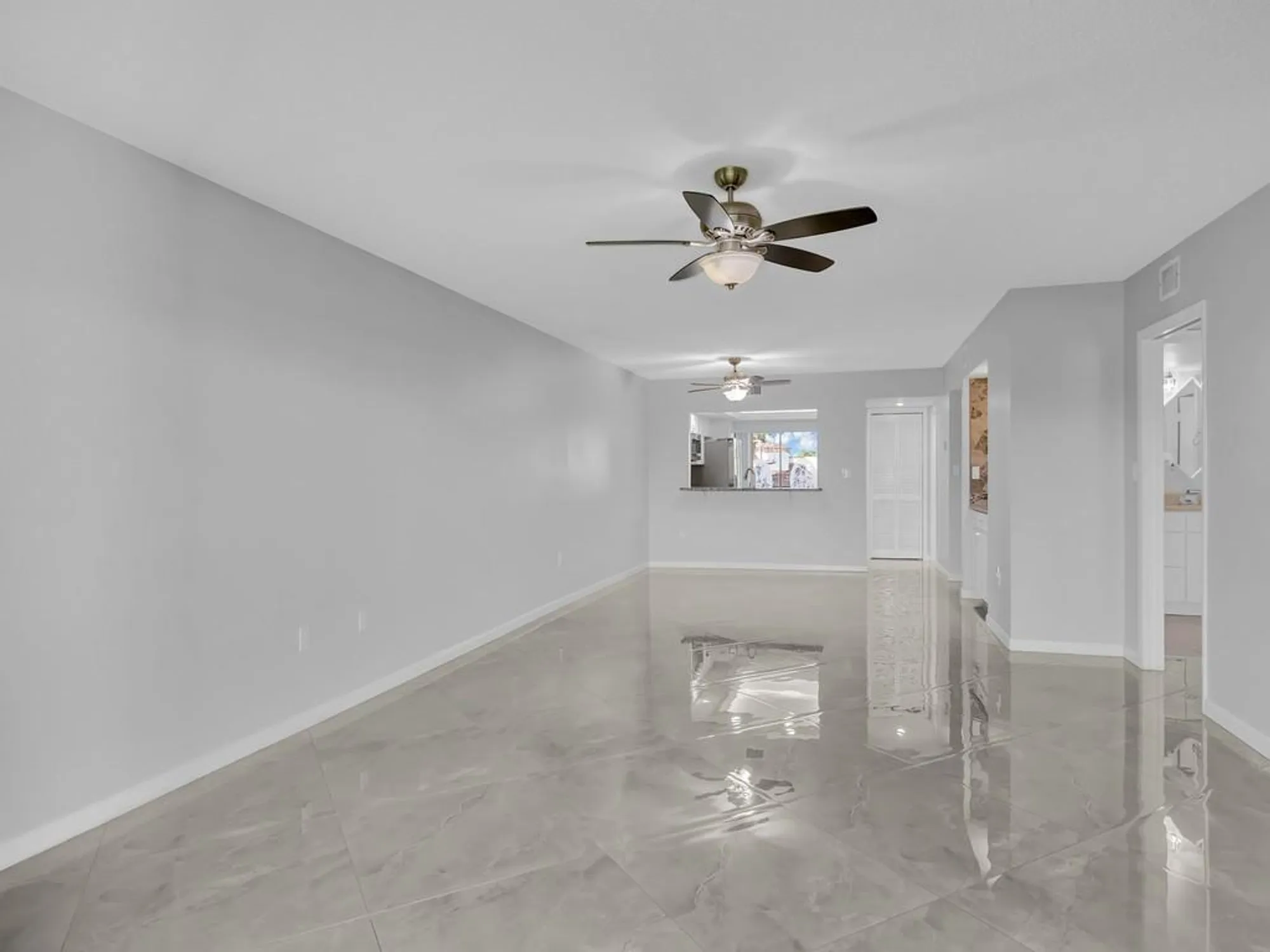 Property Slideshow image 8 of 35 | 3200 twin lakes ter apt 202, Fort Pierce, FL, 34951