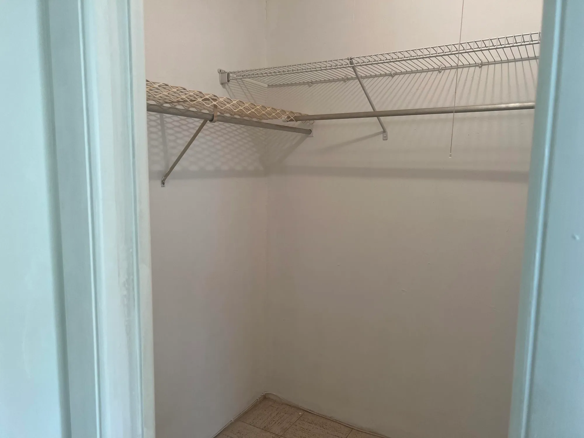 Property Slideshow image 13 of 37 | 2682 garden dr 103, Lake Worth, FL, 33461