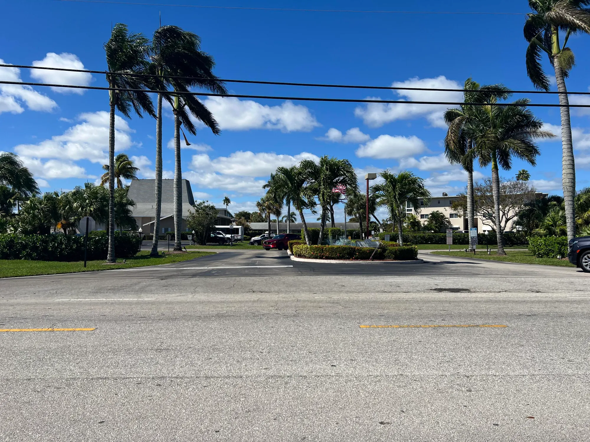 Property Slideshow image 1 of 37 | 2682 garden dr 103, Lake Worth, FL, 33461
