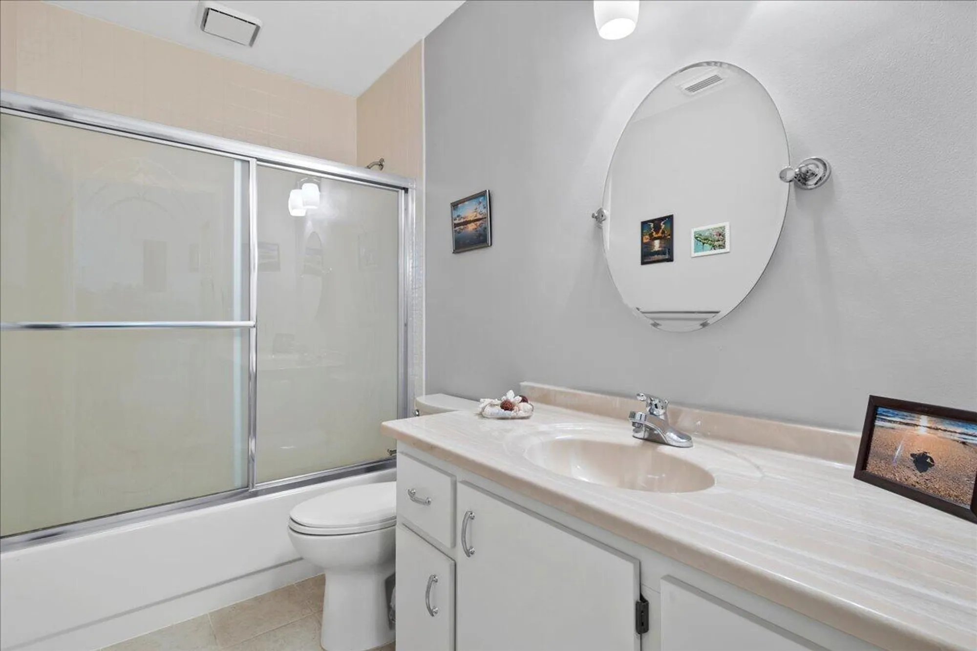 Property Slideshow image 19 of 32 | 8182 se fox hill pl, Hobe Sound, FL, 33455