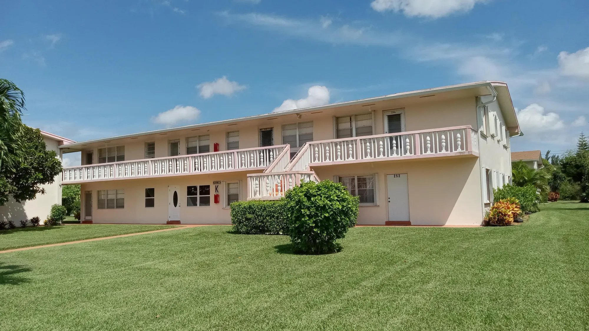 Property Slideshow image 1 of 20 | 262 norwich k # 262-k, West Palm Beach, FL, 33417