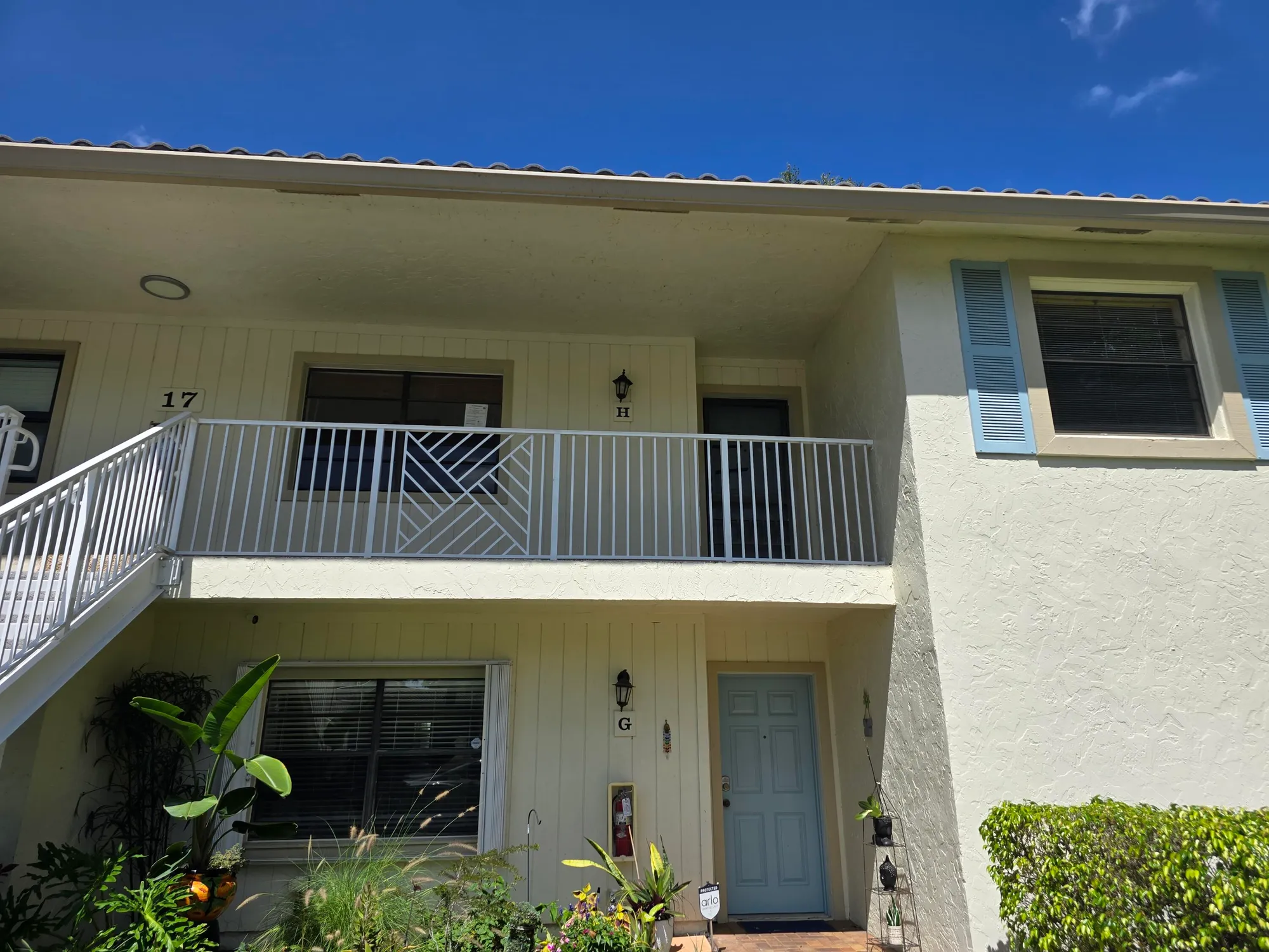Property Slideshow image 4 of 26 | 17 westgate ln 17h, Boynton Beach, FL, 33436
