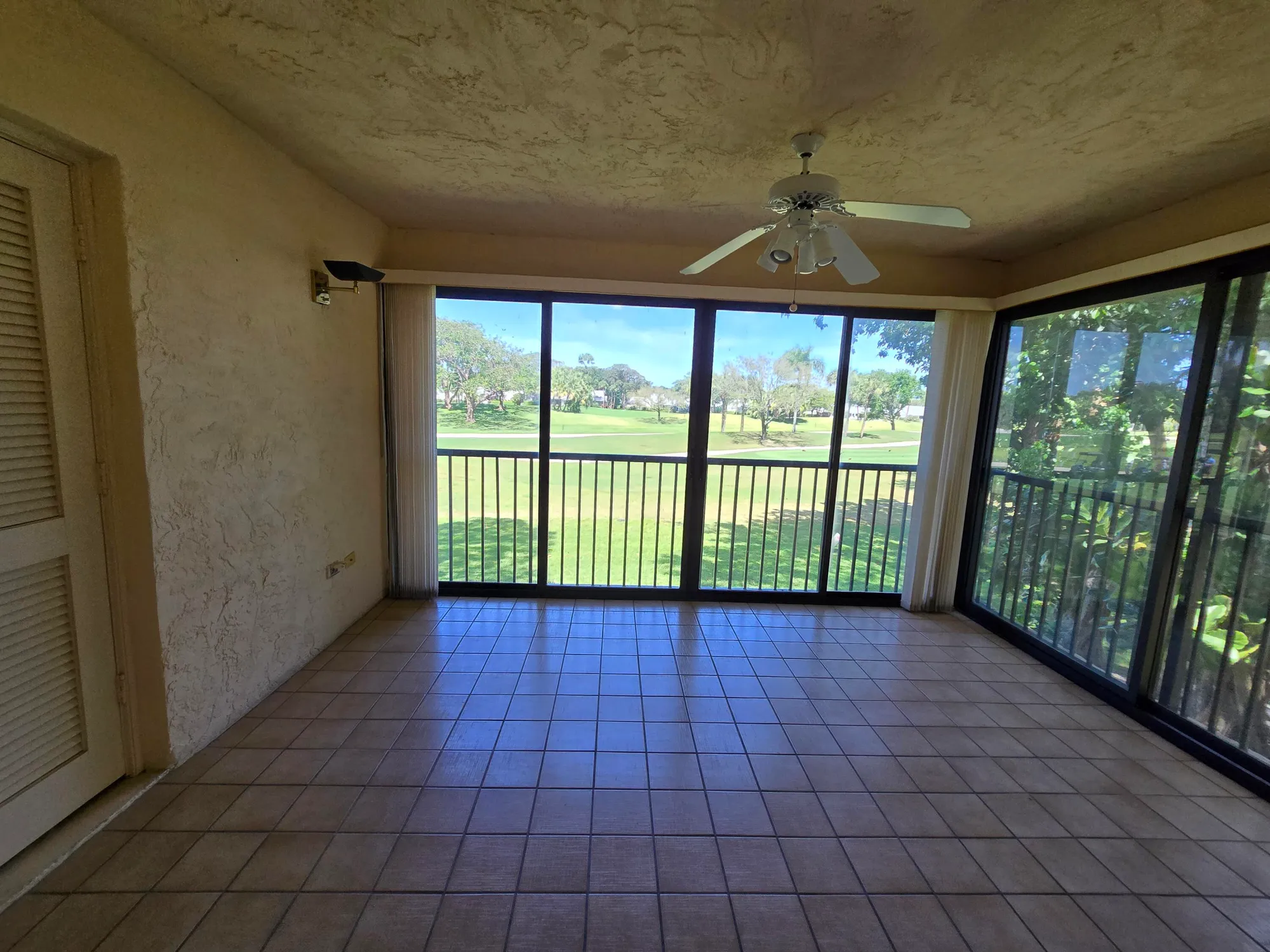 Property Slideshow image 16 of 26 | 17 westgate ln 17h, Boynton Beach, FL, 33436
