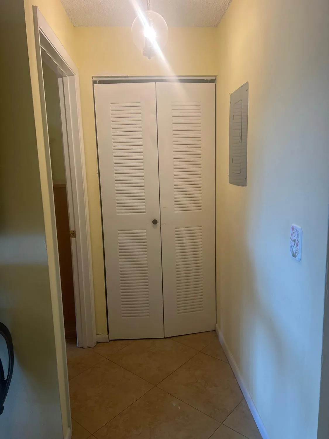 Property Slideshow image 14 of 26 | 7891 willow spring dr apt 1024, Lake Worth, FL, 33467