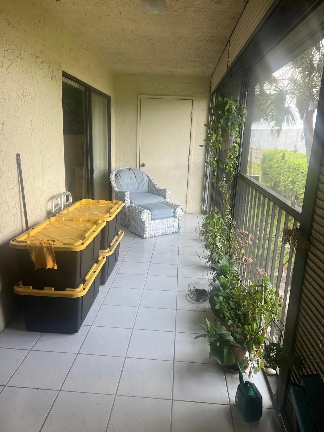 Property Slideshow image 16 of 26 | 7891 willow spring dr apt 1024, Lake Worth, FL, 33467