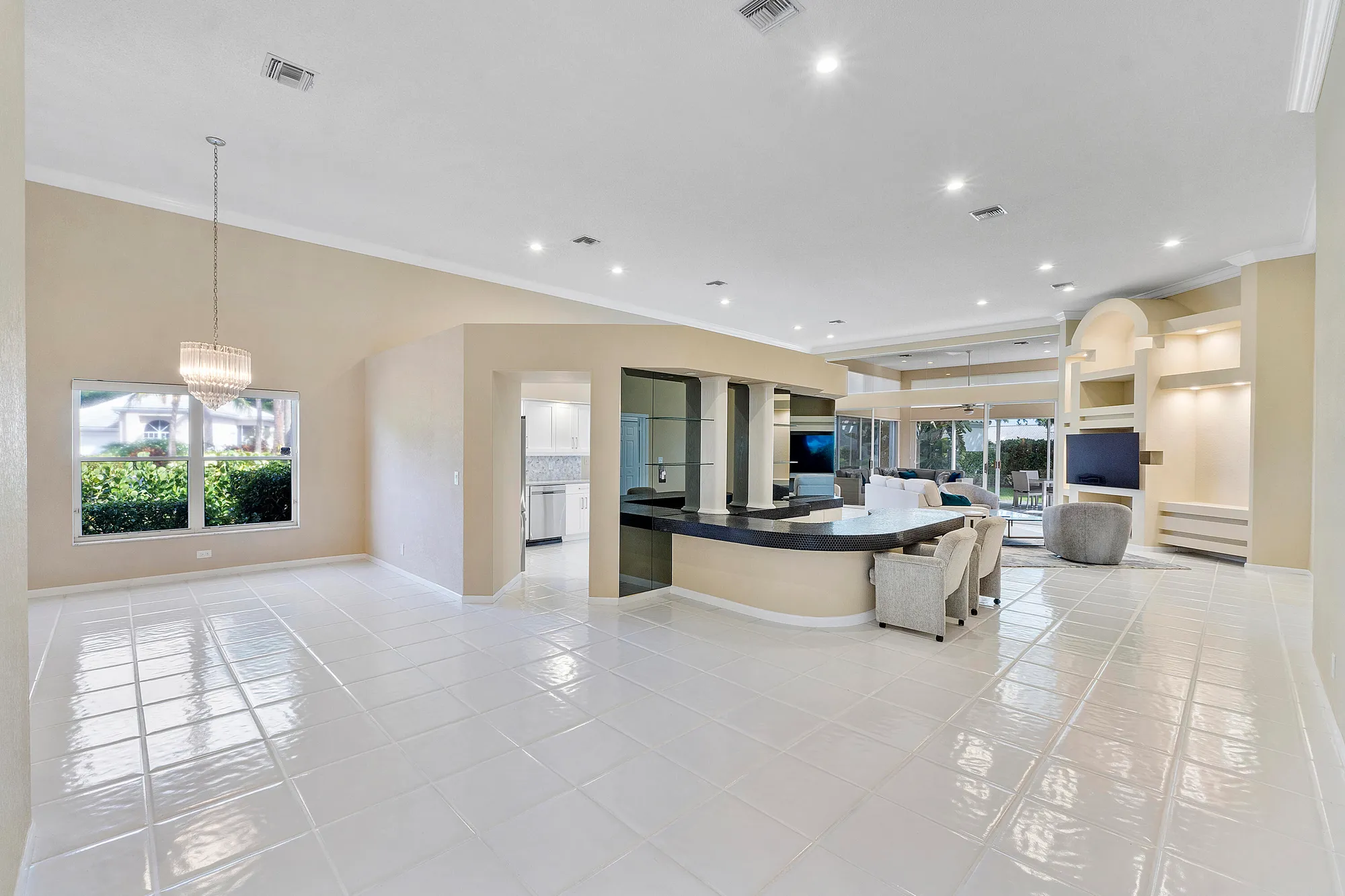 Property Slideshow image 5 of 42 | 6388 three lakes ln, Boynton Beach, FL, 33437