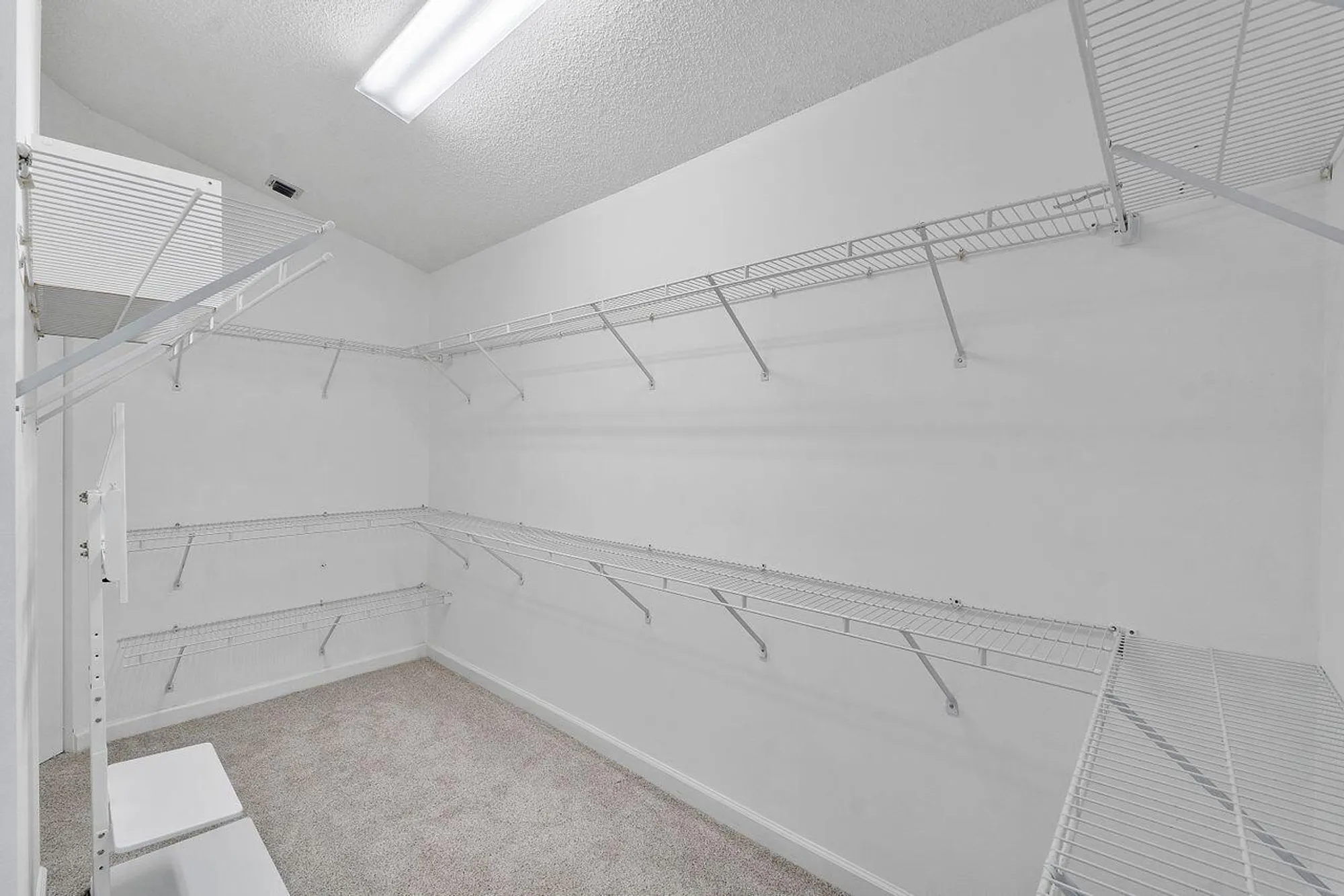 Property Slideshow image 27 of 42 | 6388 three lakes ln, Boynton Beach, FL, 33437