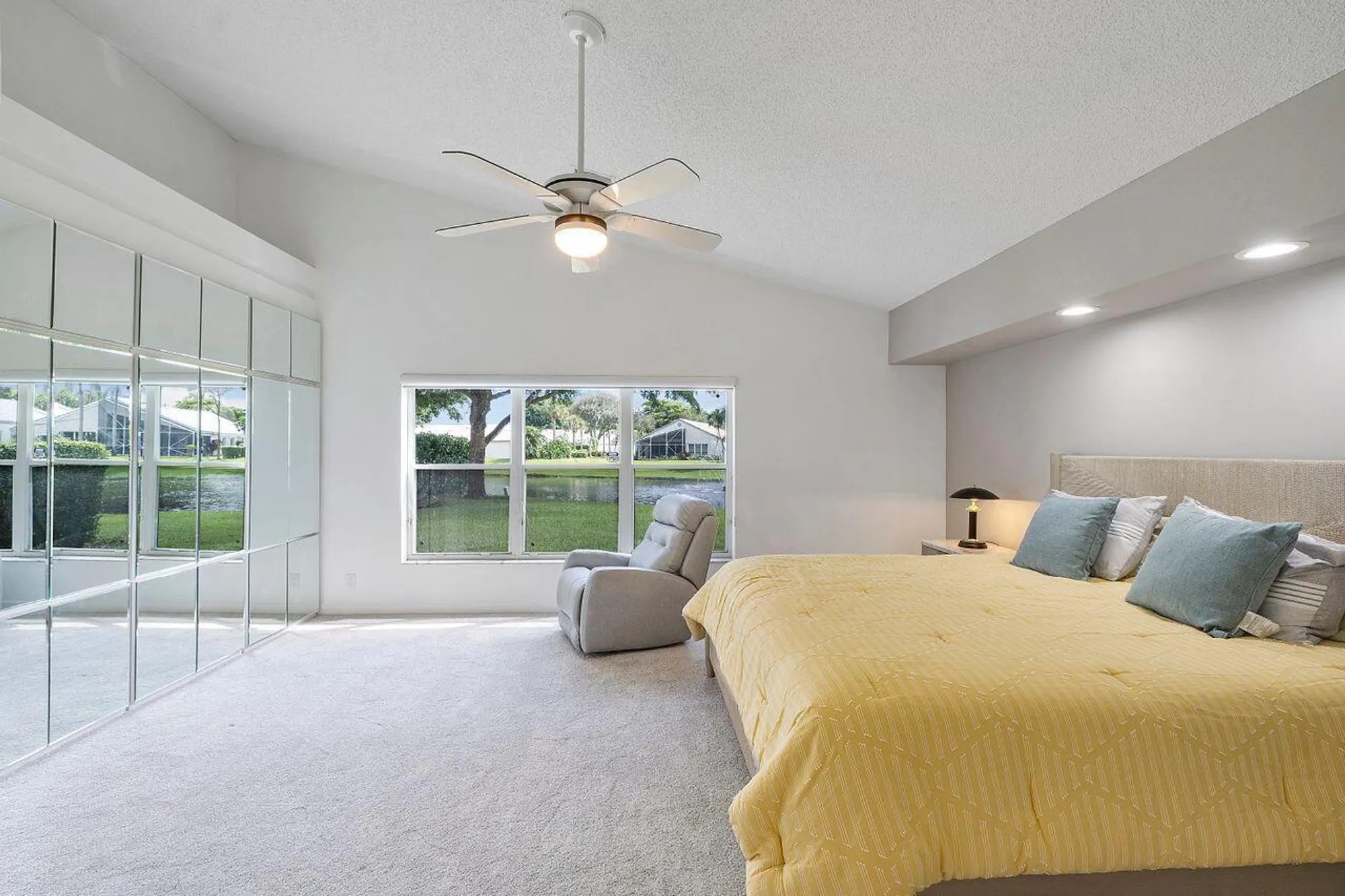Property Slideshow image 23 of 42 | 6388 three lakes ln, Boynton Beach, FL, 33437