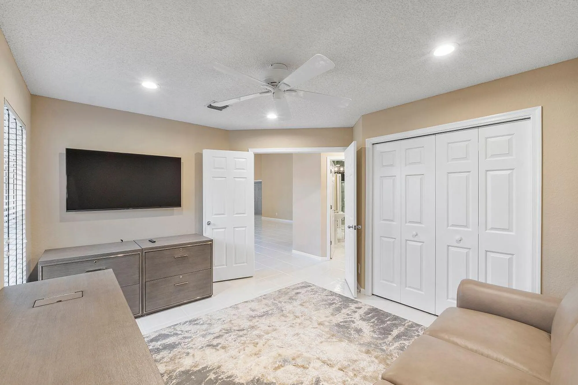 Property Slideshow image 39 of 42 | 6388 three lakes ln, Boynton Beach, FL, 33437