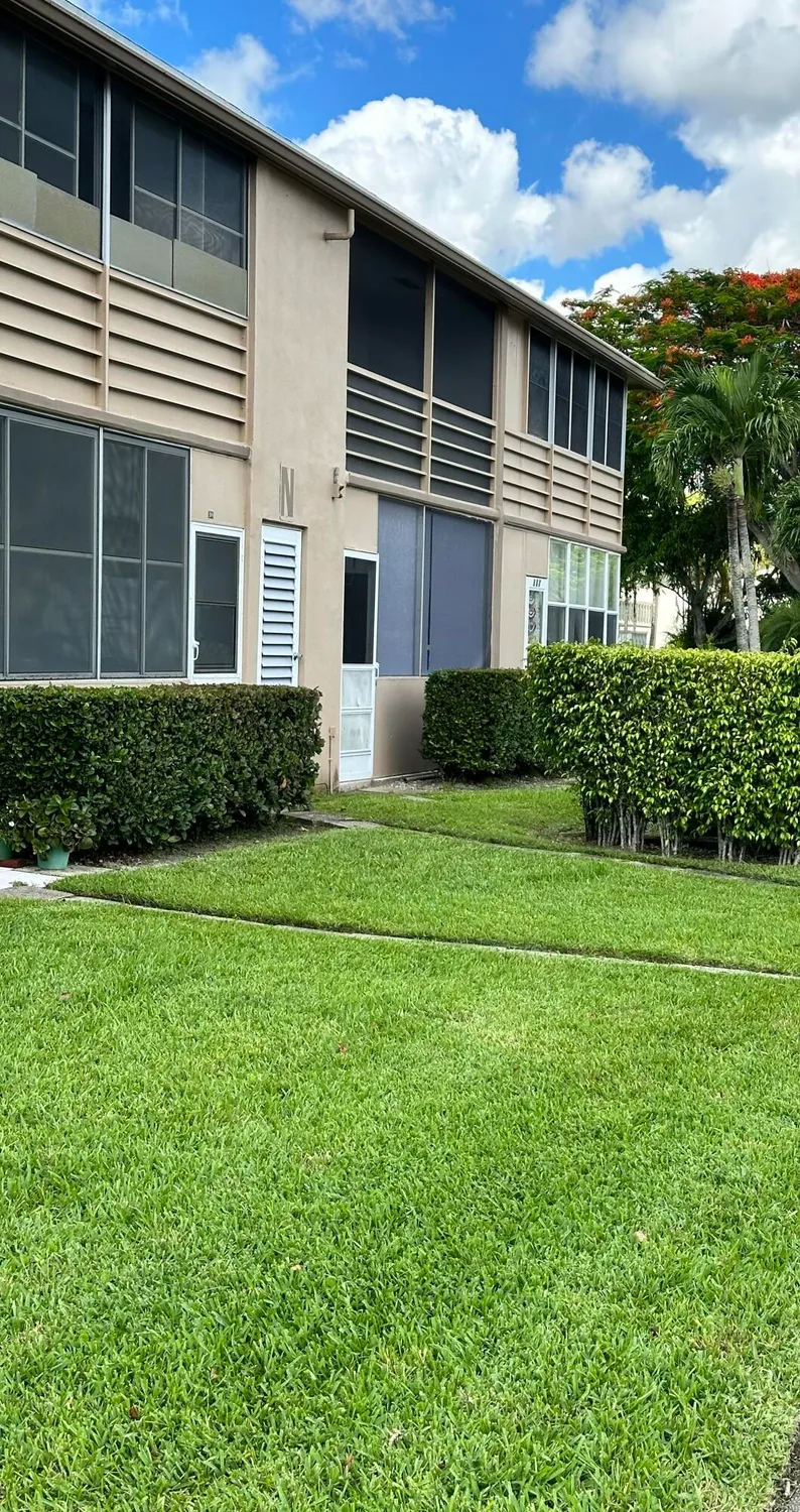 Property Slideshow image 10 of 12 | 309 windsor, West Palm Beach, FL, 33417
