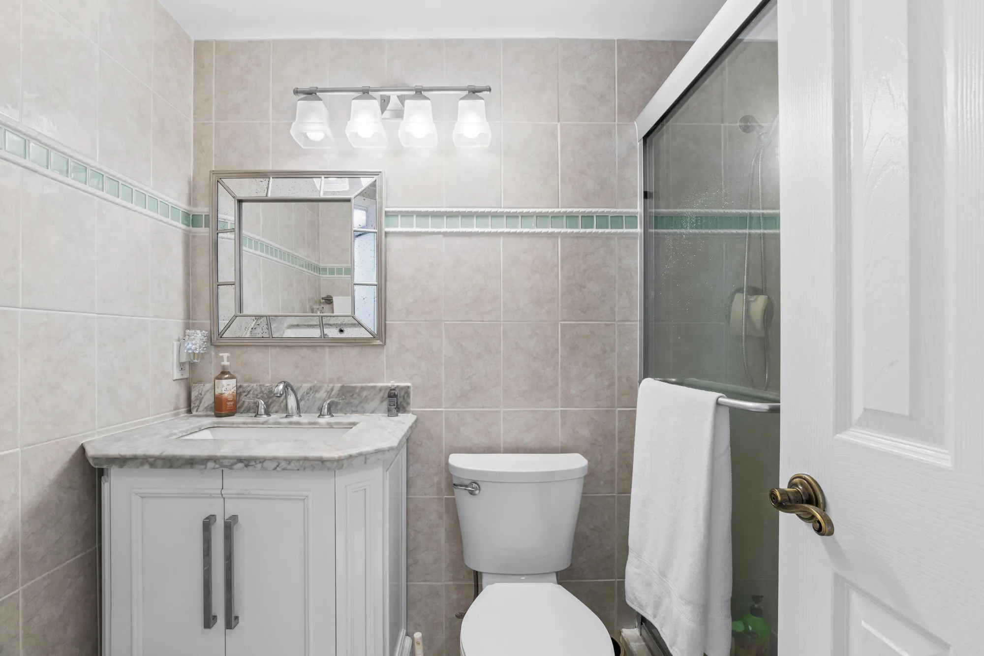 Property Slideshow image 13 of 33 | 340 horizons 102, Boynton Beach, FL, 33435