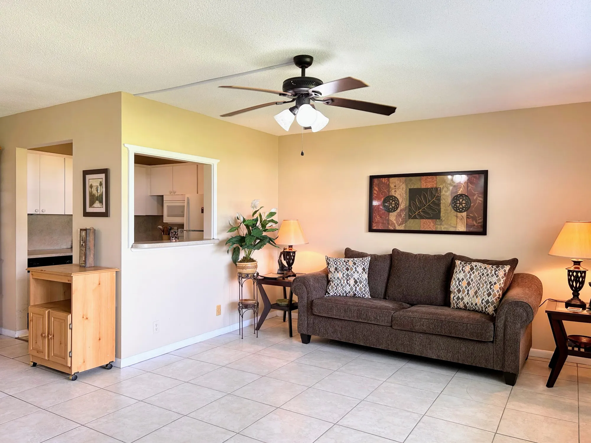 Property Slideshow image 6 of 61 | 680 horizons 103, Boynton Beach, FL, 33435