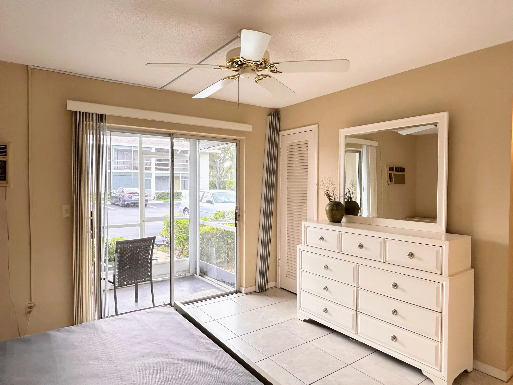 Property Slideshow image 16 of 61 | 680 horizons 103, Boynton Beach, FL, 33435