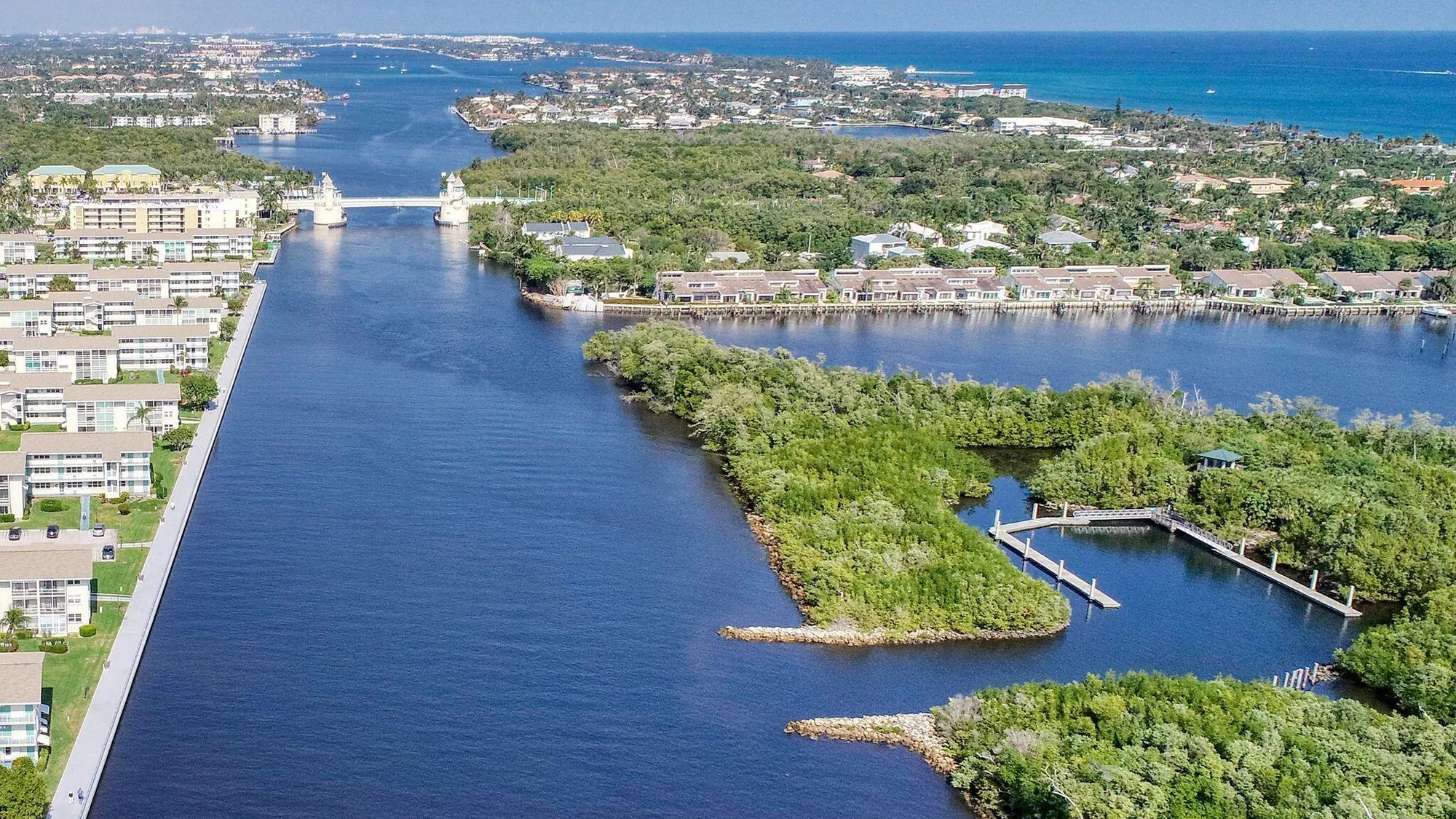 Property Slideshow image 32 of 61 | 680 horizons 103, Boynton Beach, FL, 33435