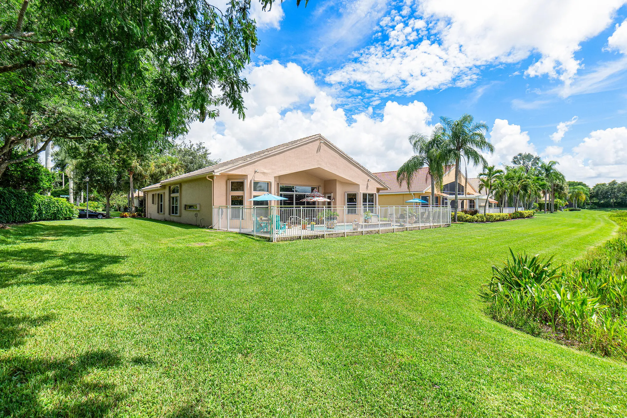 Property Slideshow image 33 of 73 | 7927 merano reef ln, Lake Worth, FL, 33467
