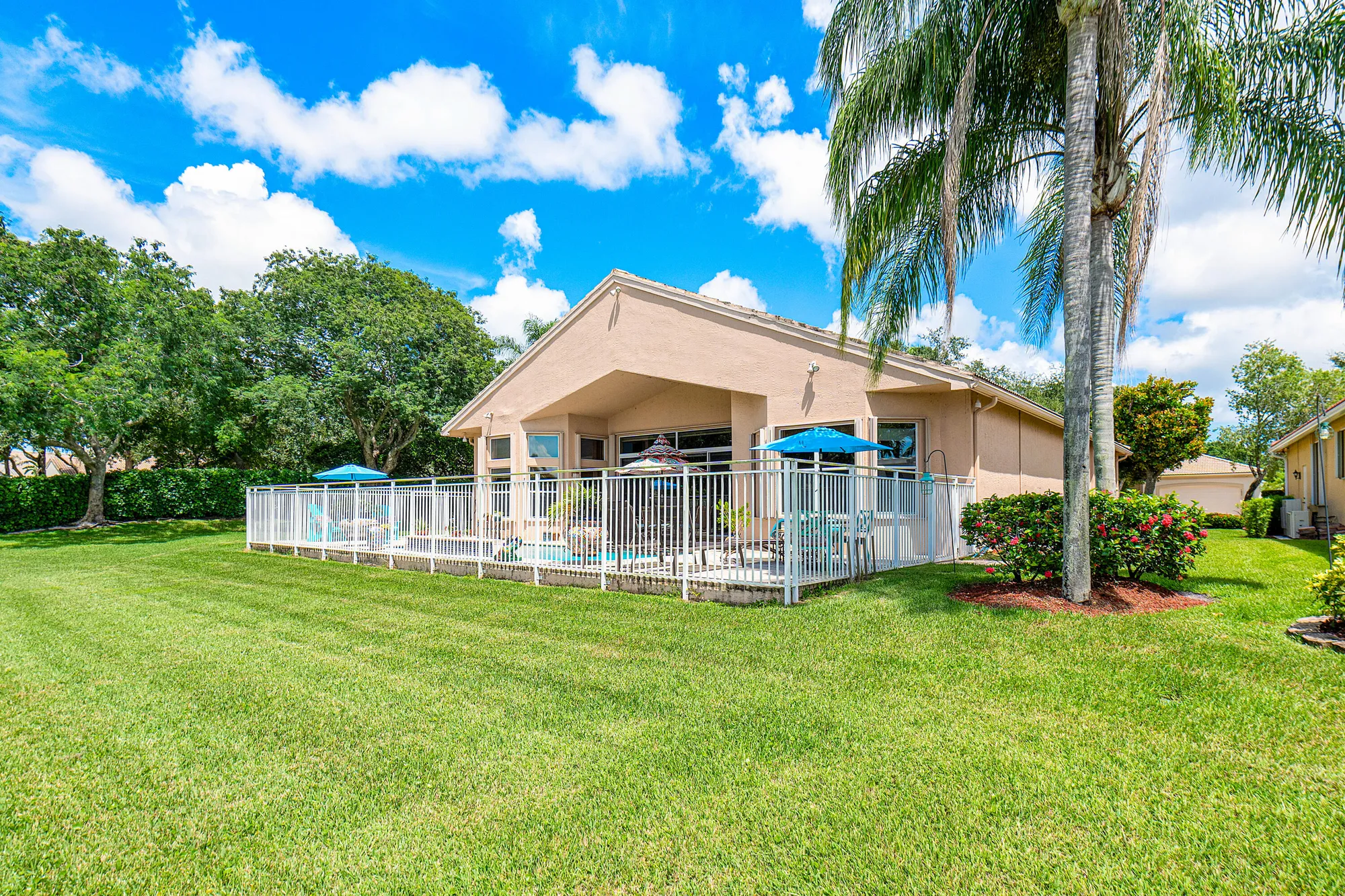 Property Slideshow image 32 of 73 | 7927 merano reef ln, Lake Worth, FL, 33467