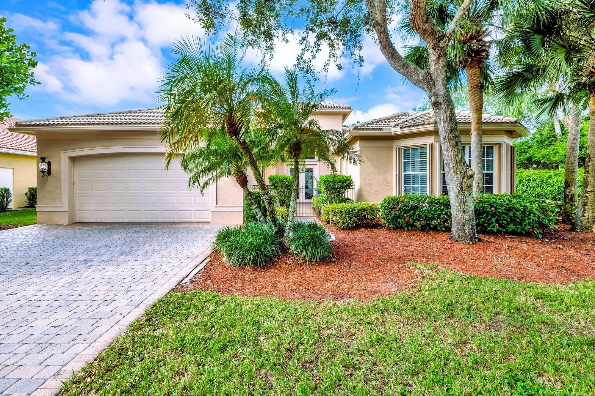 Property Slideshow image 1 of 73 | 7927 merano reef ln, Lake Worth, FL, 33467
