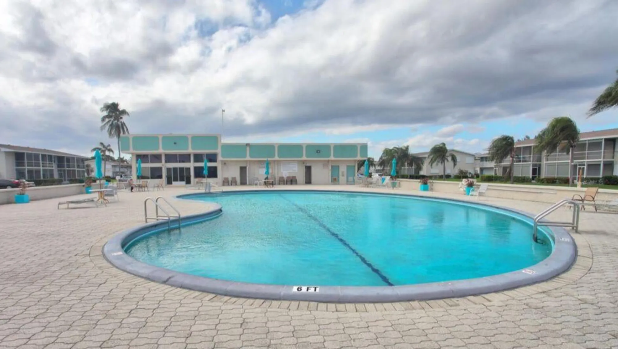Property Slideshow image 25 of 41 | 350 horizons e unit e 106, Boynton Beach, FL, 33435