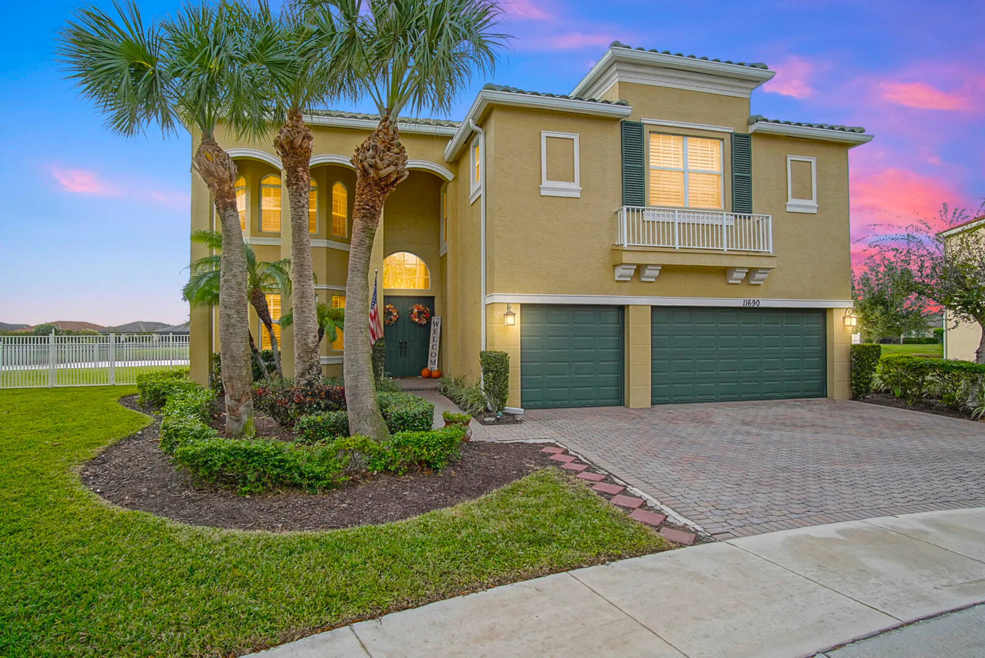 Property Slideshow image 14 of 55 | 11690 sw rockville ct, Port Saint Lucie, FL, 34987