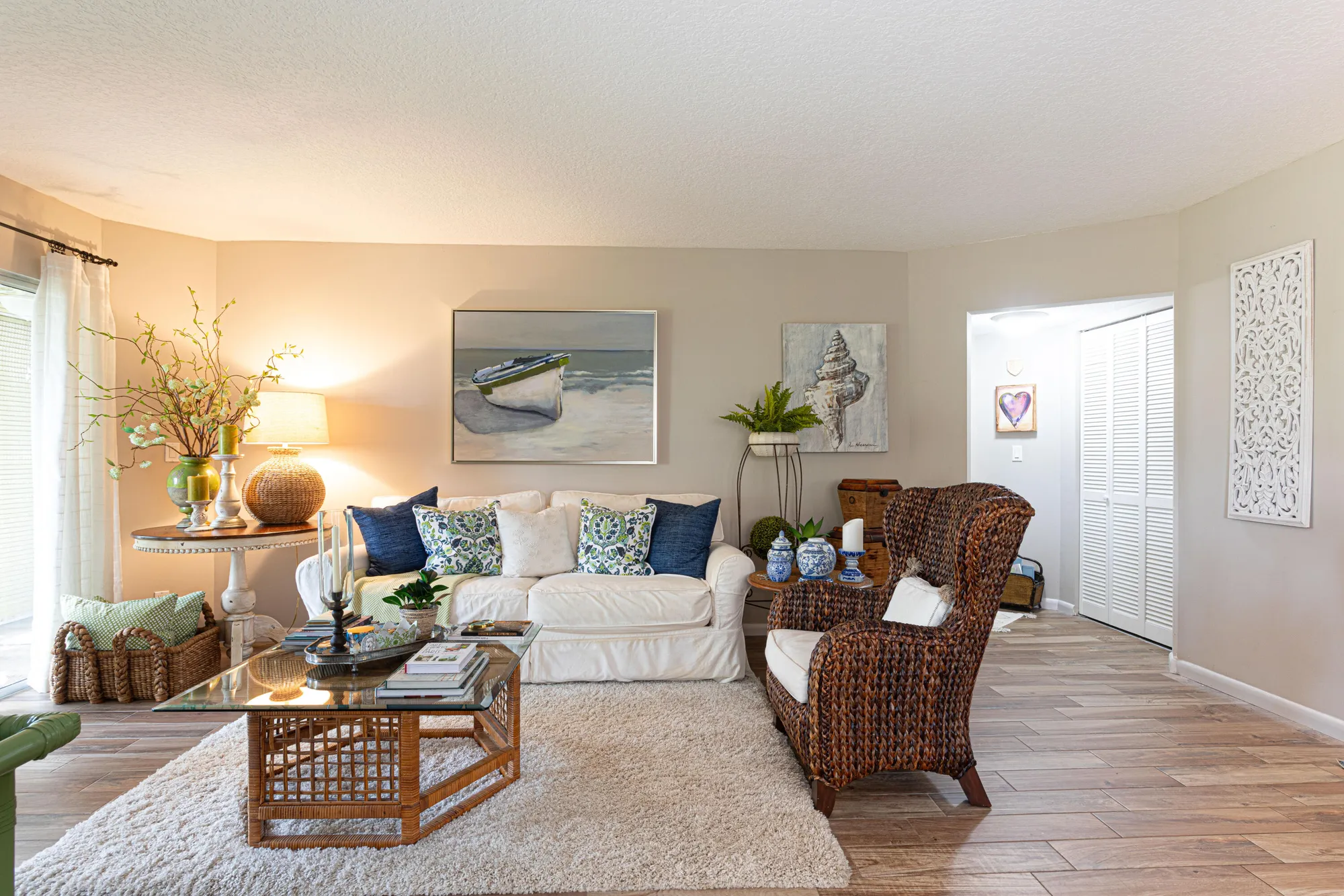 Property Slideshow image 4 of 41 | 3755 via poinciana apt 101, Lake Worth, FL, 33467