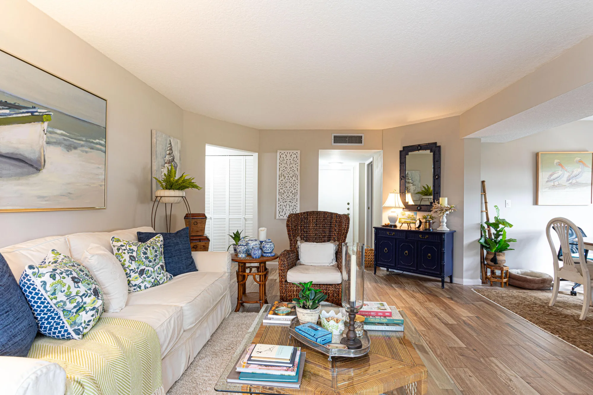 Property Slideshow image 5 of 41 | 3755 via poinciana apt 101, Lake Worth, FL, 33467