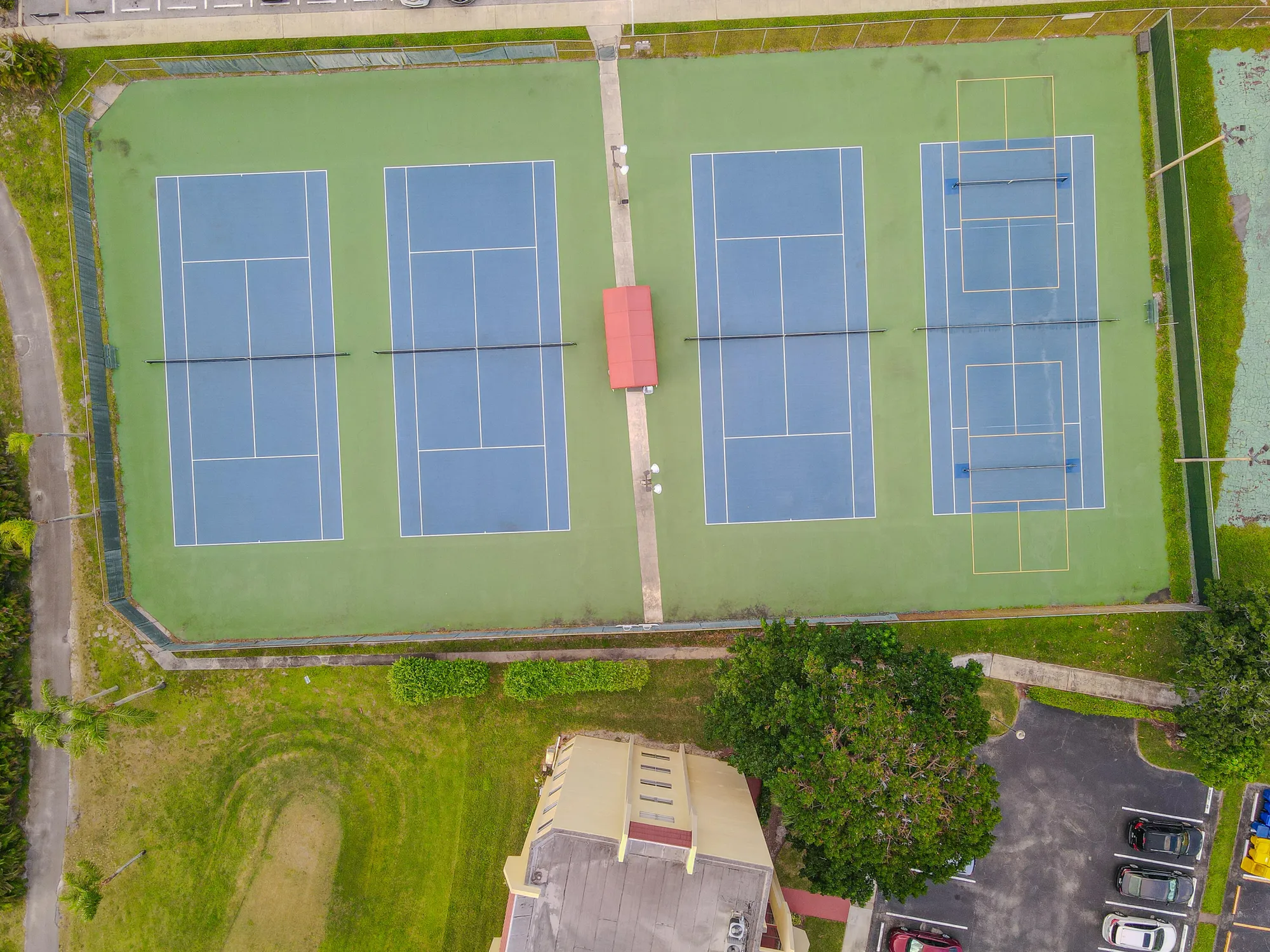 Property Slideshow image 29 of 41 | 3755 via poinciana apt 101, Lake Worth, FL, 33467