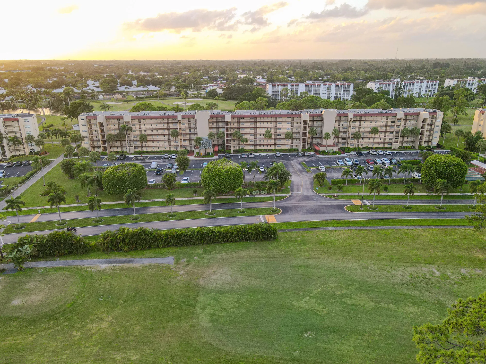 Property Slideshow image 39 of 41 | 3755 via poinciana apt 101, Lake Worth, FL, 33467